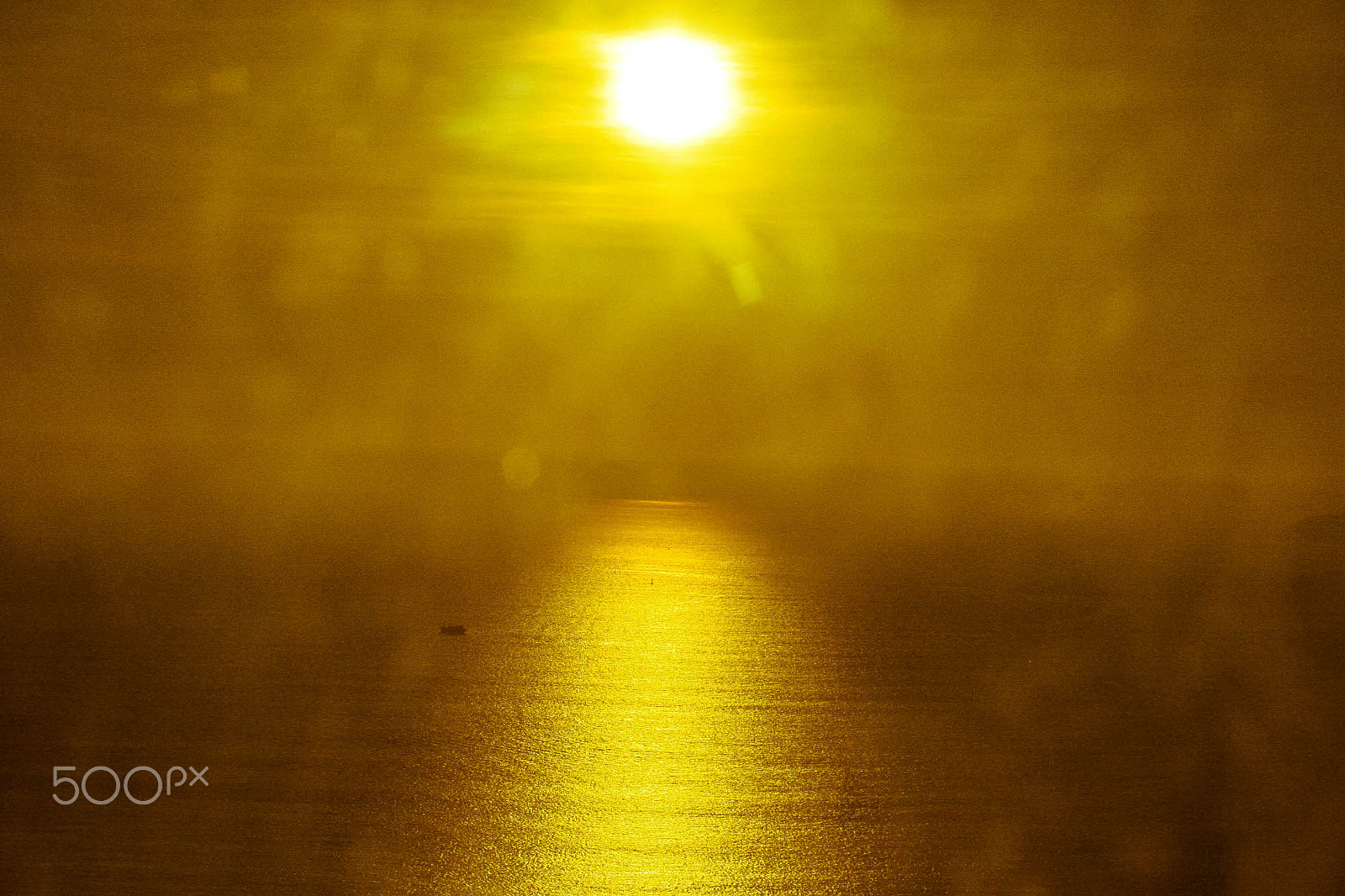 Canon EOS 30D + Canon EF 50mm F1.4 USM sample photo. Sunrise - nha trang beach photography