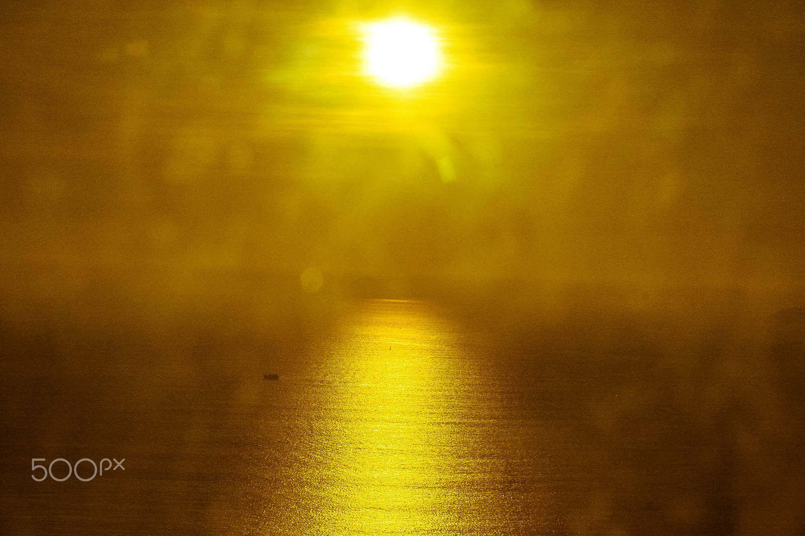 Canon EOS 30D + Canon EF 50mm F1.4 USM sample photo. Sunrise - nha trang beach photography
