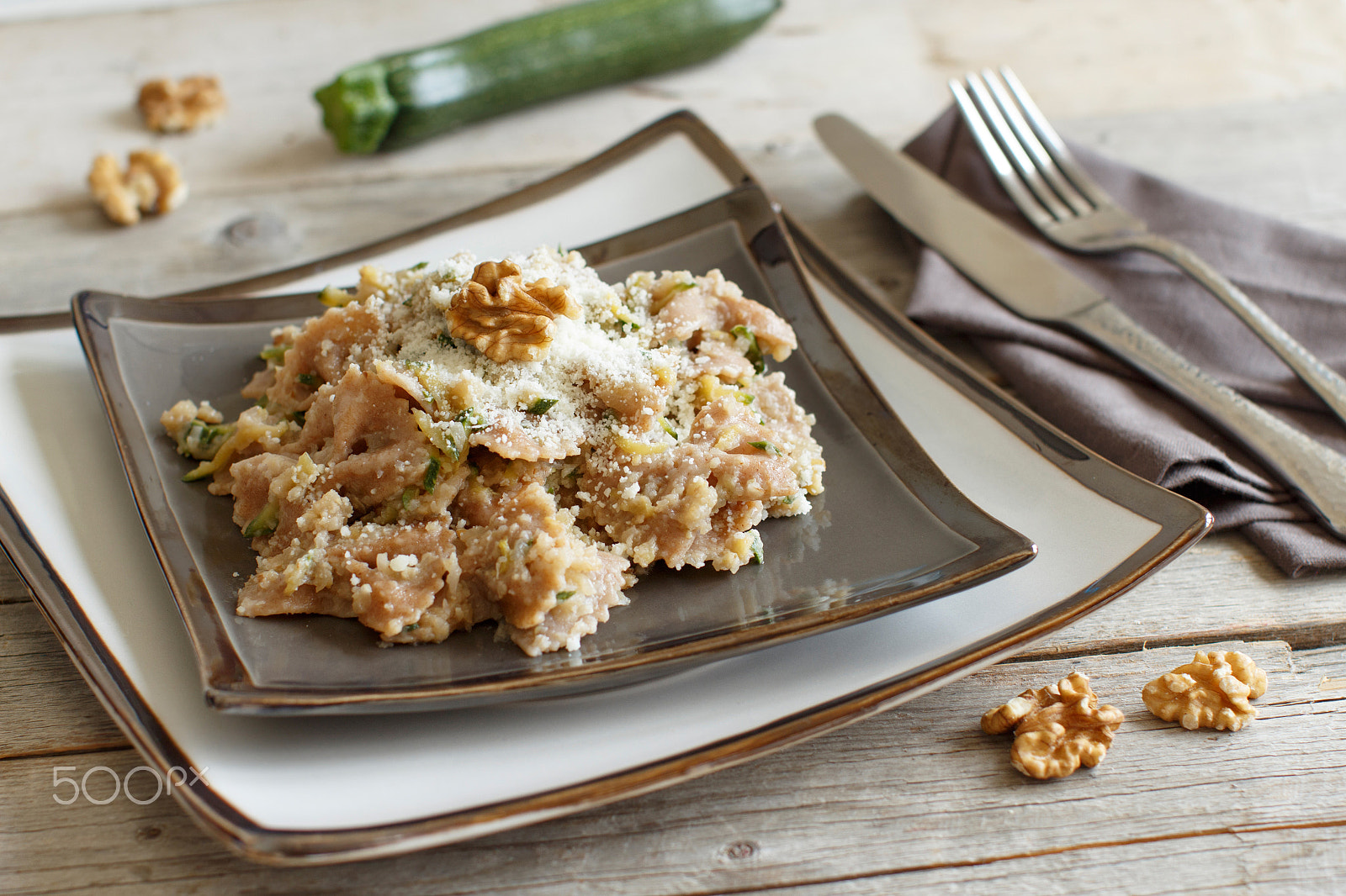 Canon EOS 650D (EOS Rebel T4i / EOS Kiss X6i) + Canon EF 50mm F1.2L USM sample photo. Wholegrain pasta with topinambur cream, walnuts and zucchine photography