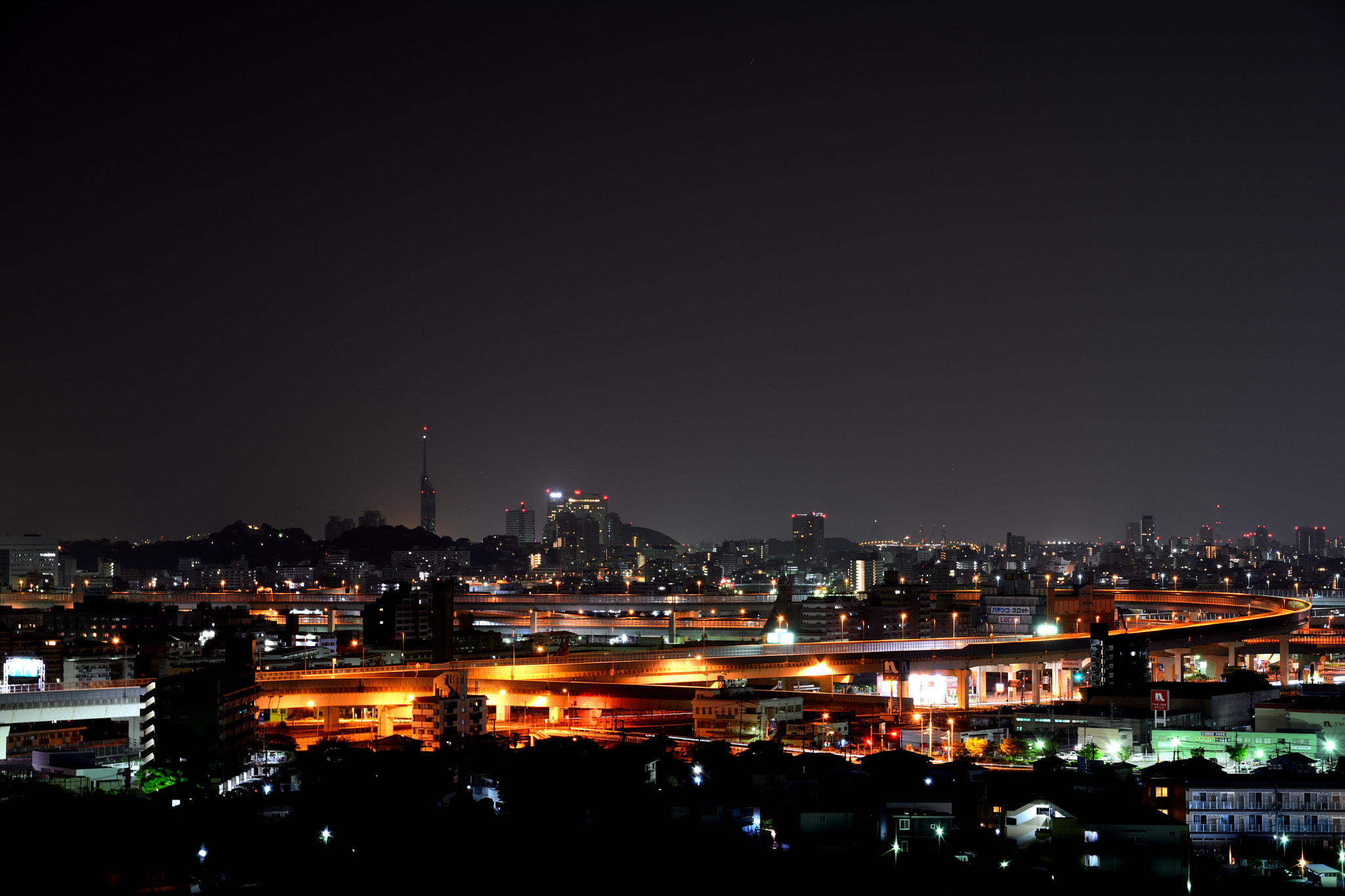 Nikon D7100 + Sigma 17-70mm F2.8-4 DC Macro OS HSM | C sample photo. The night view of fukuoka photography