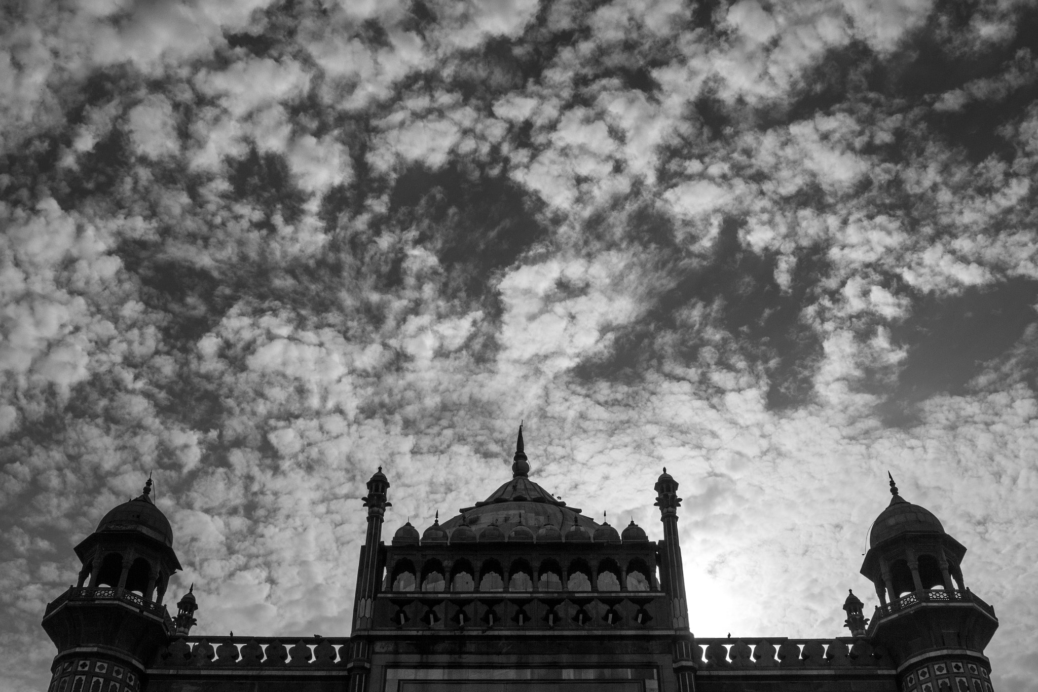 Sigma 24mm F1.4 DG HSM Art sample photo. Monuments photography