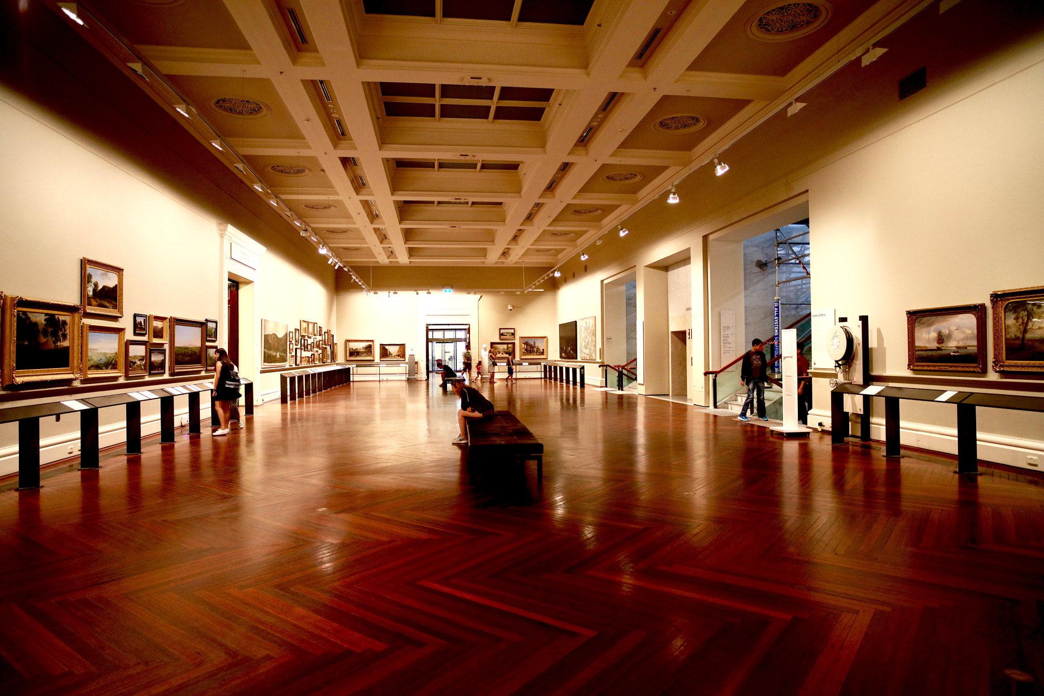 Canon EOS 5DS R + ZEISS Milvus 21mm F2.8 sample photo. State library of victoria photography