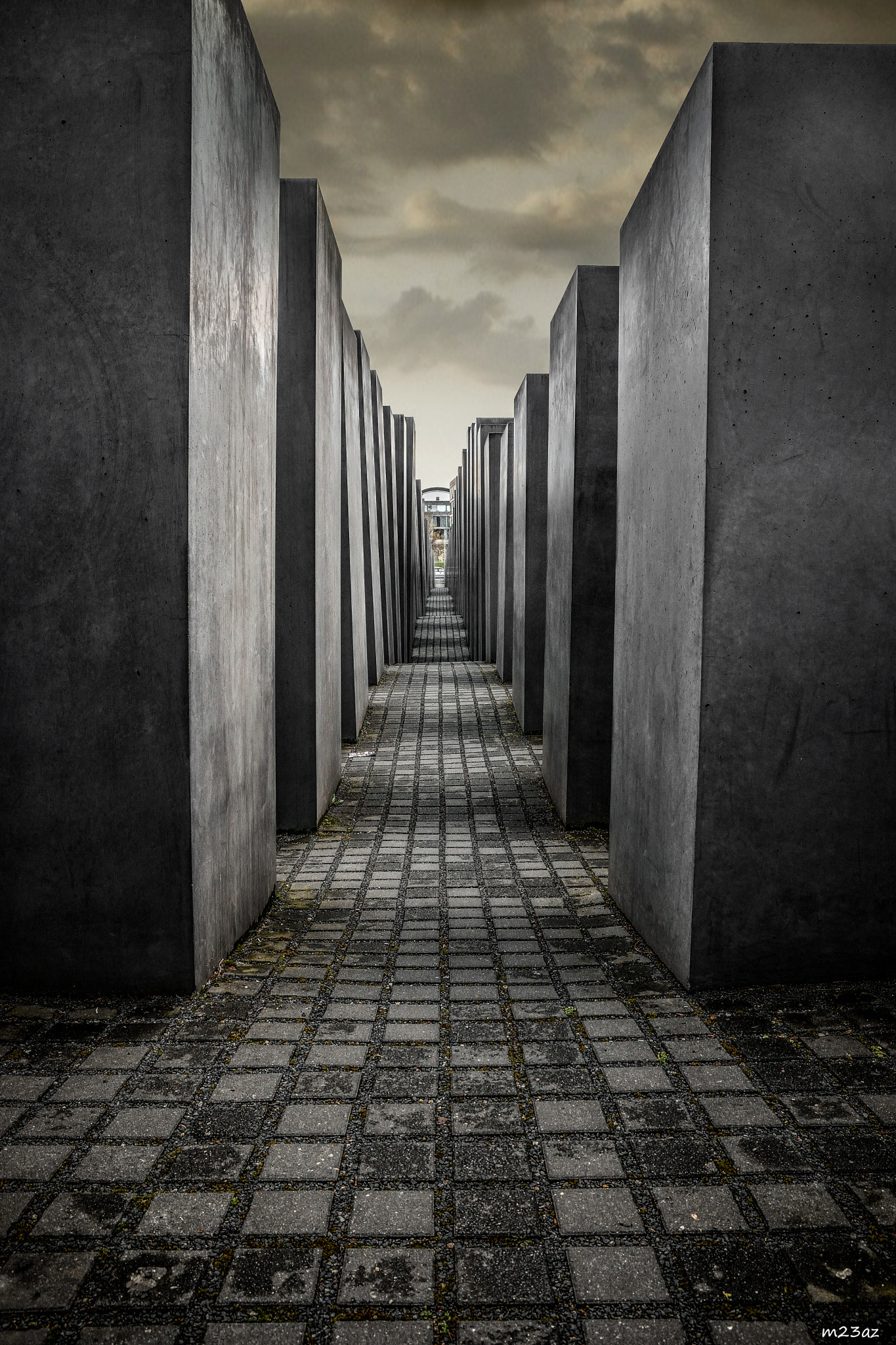 Sigma 17-70mm F2.8-4 DC Macro OS HSM | C sample photo. Memorial berlin photography