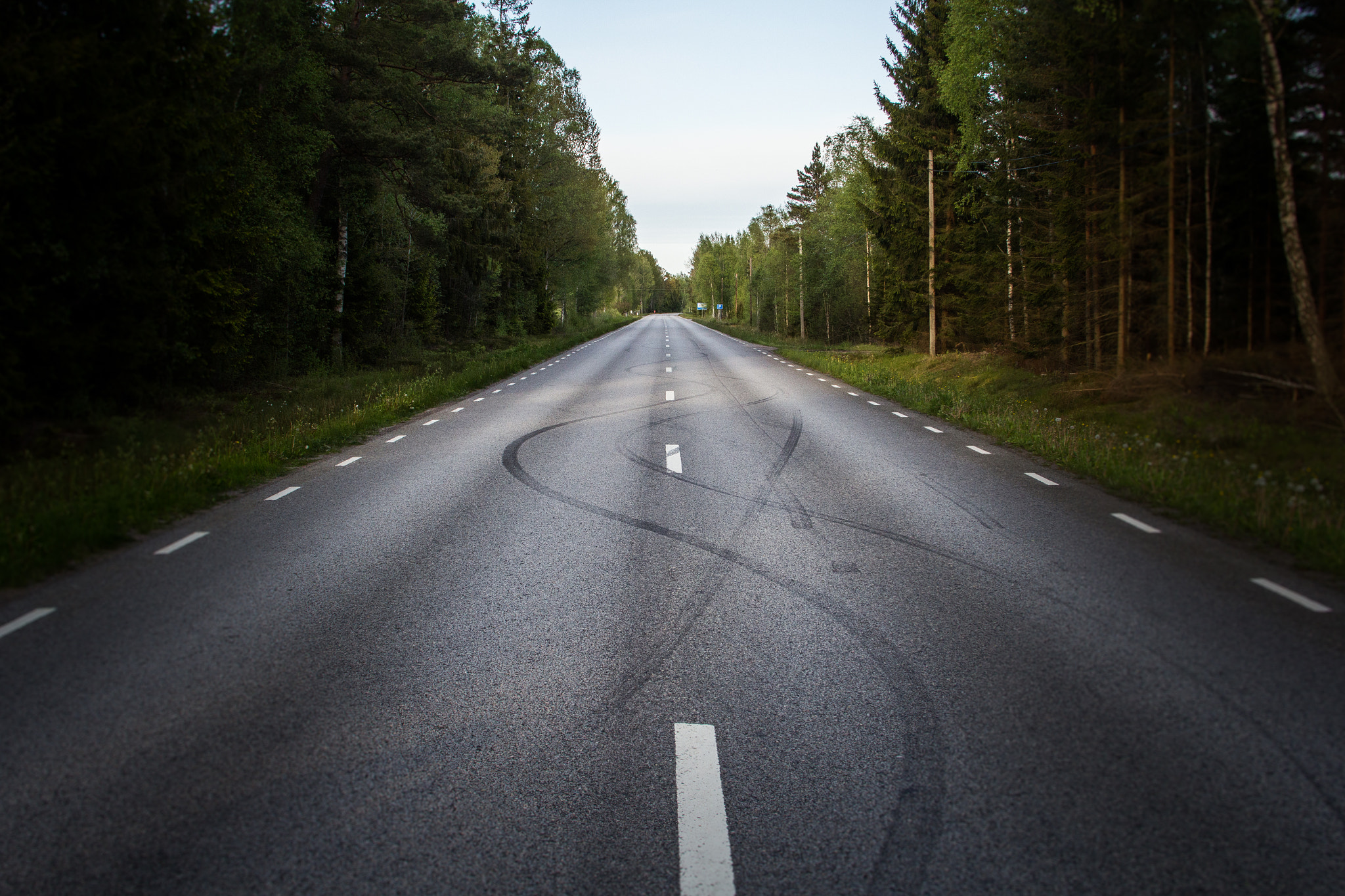Canon EF 24-85mm F3.5-4.5 USM sample photo. Lonely road photography