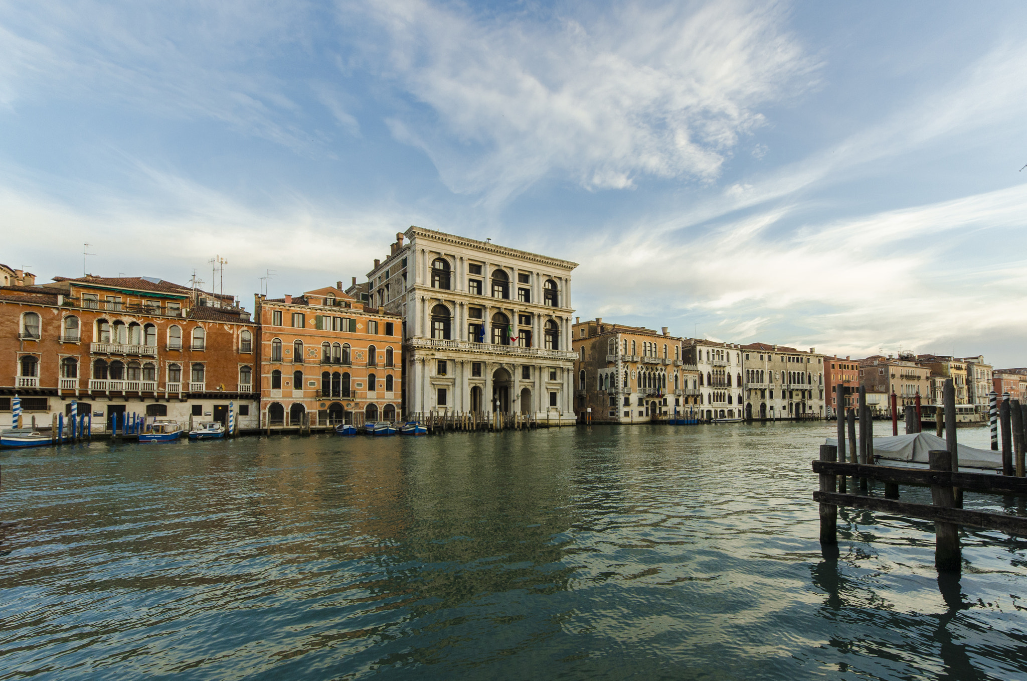 Sigma 8-16mm F4.5-5.6 DC HSM sample photo. Venice v photography