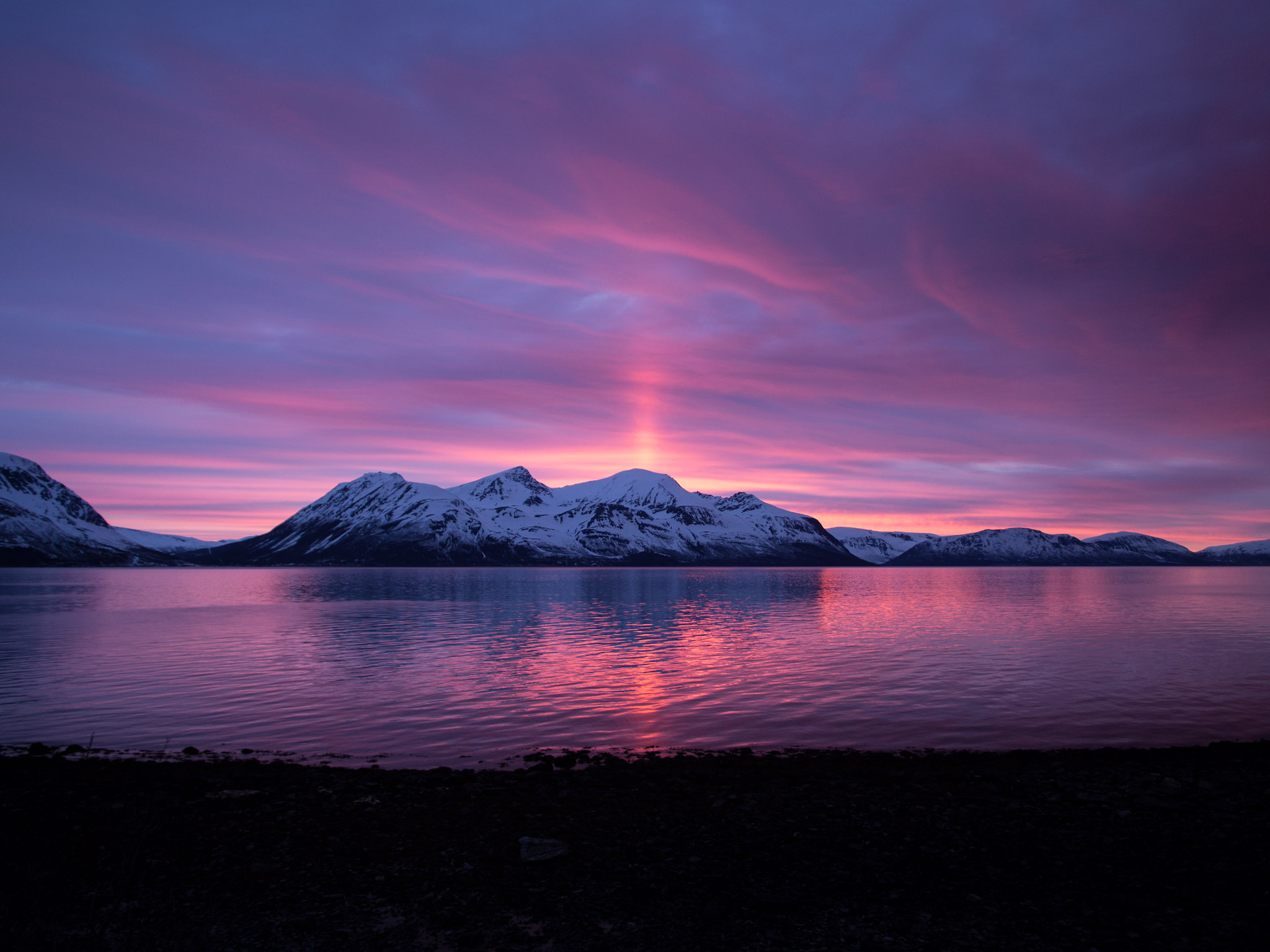 Olympus OM-D E-M5 + OLYMPUS M.12mm F2.0 sample photo. The beacons are lit, gondor calls for aid! photography