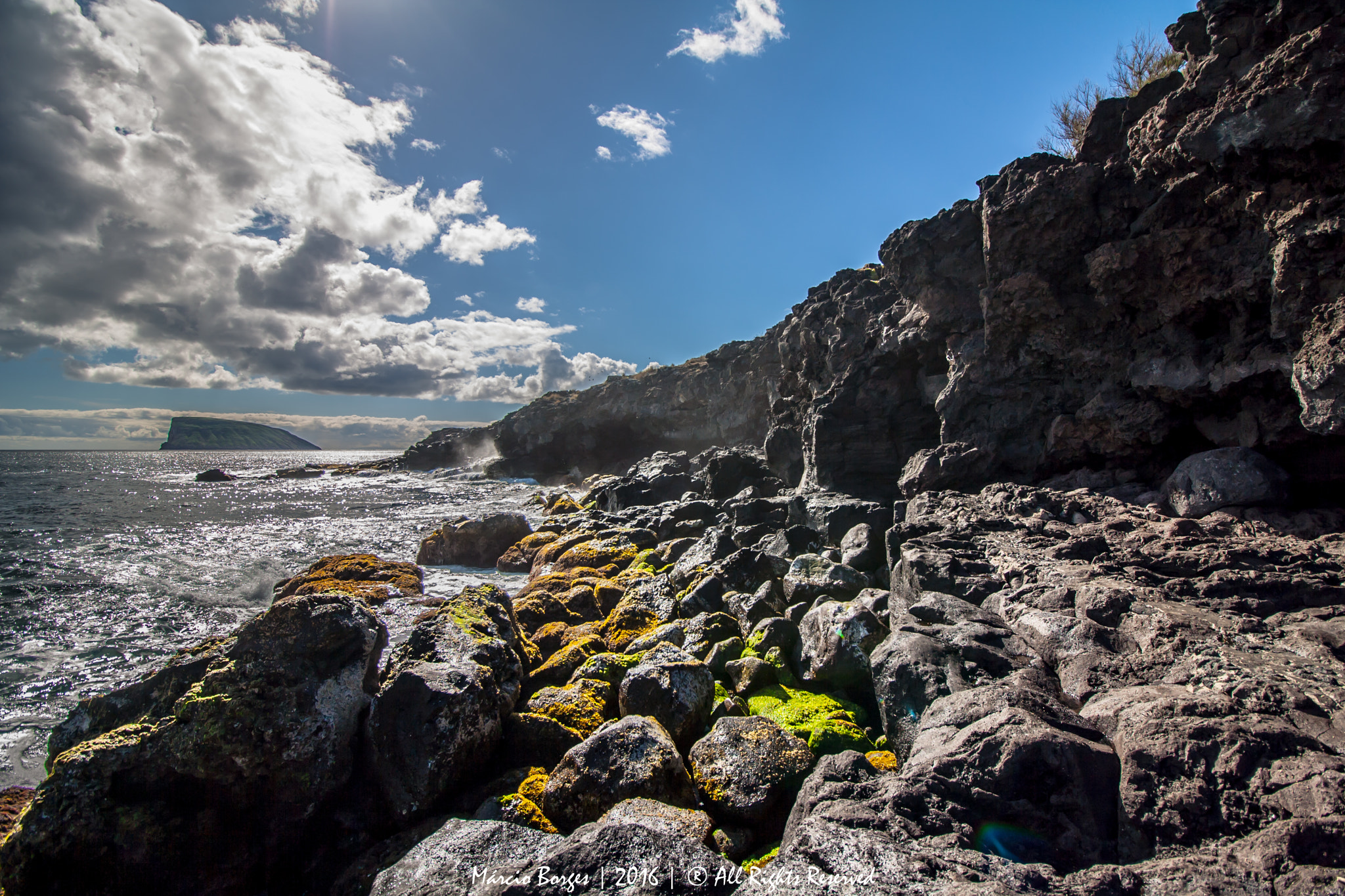 Canon EF-S 10-18mm F4.5–5.6 IS STM sample photo. Into the cave photography