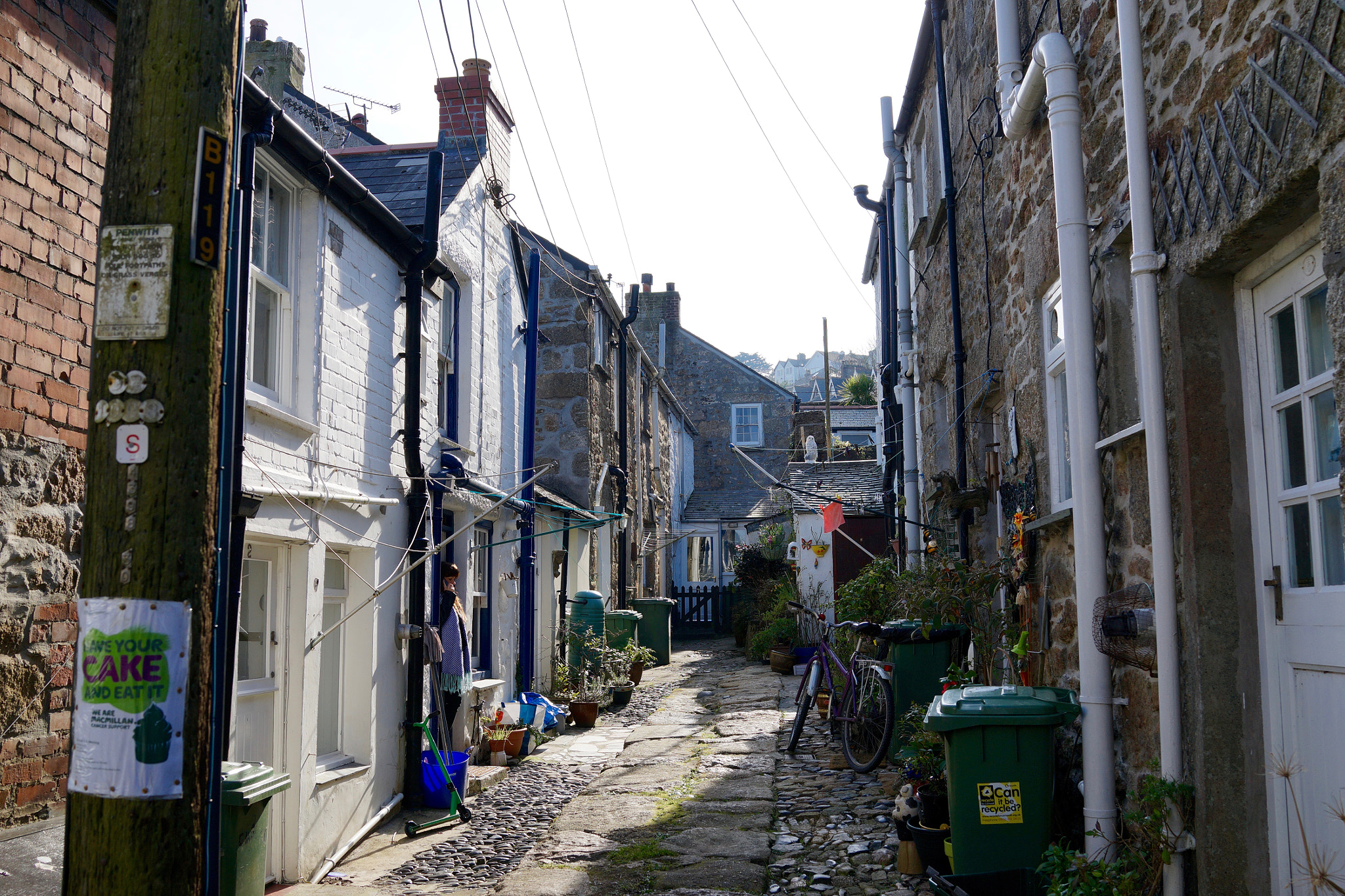 Sony Cyber-shot DSC-RX1R + Sony 35mm F2.0 sample photo. Old lane newlyn photography