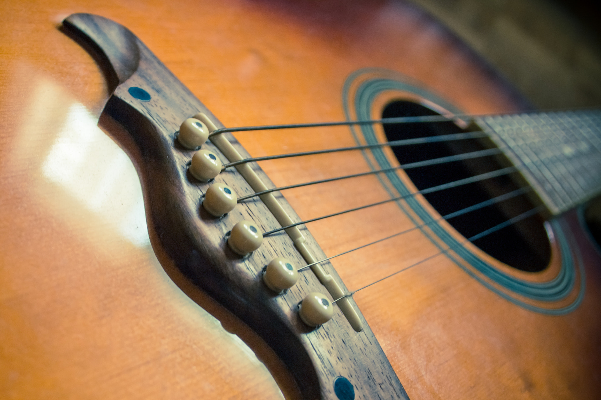 Canon EF-S 18-55mm F3.5-5.6 sample photo. Guitar photography