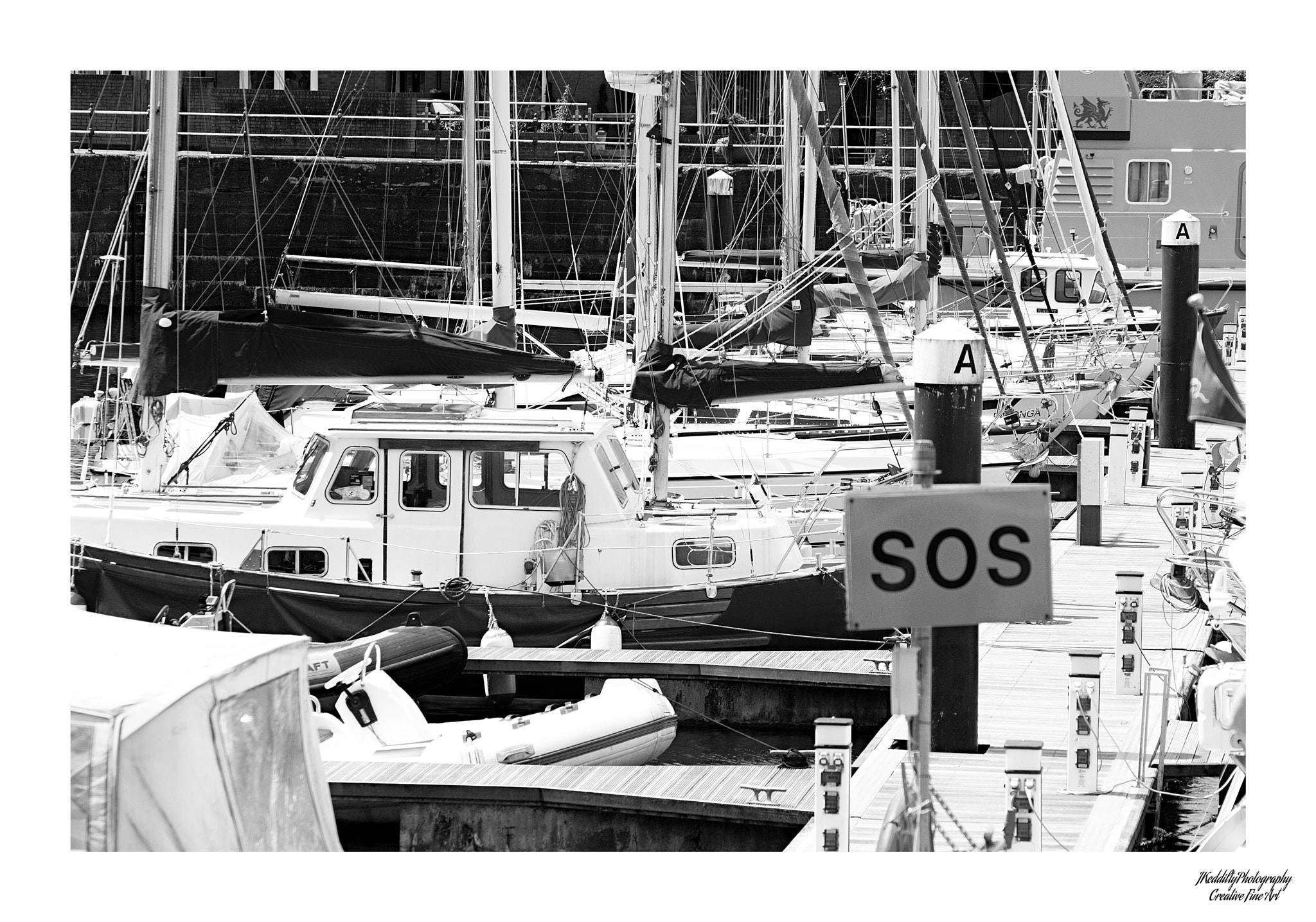 70.00 - 300.00 mm f/4.0 - 5.6 sample photo. Marina helpline  photography