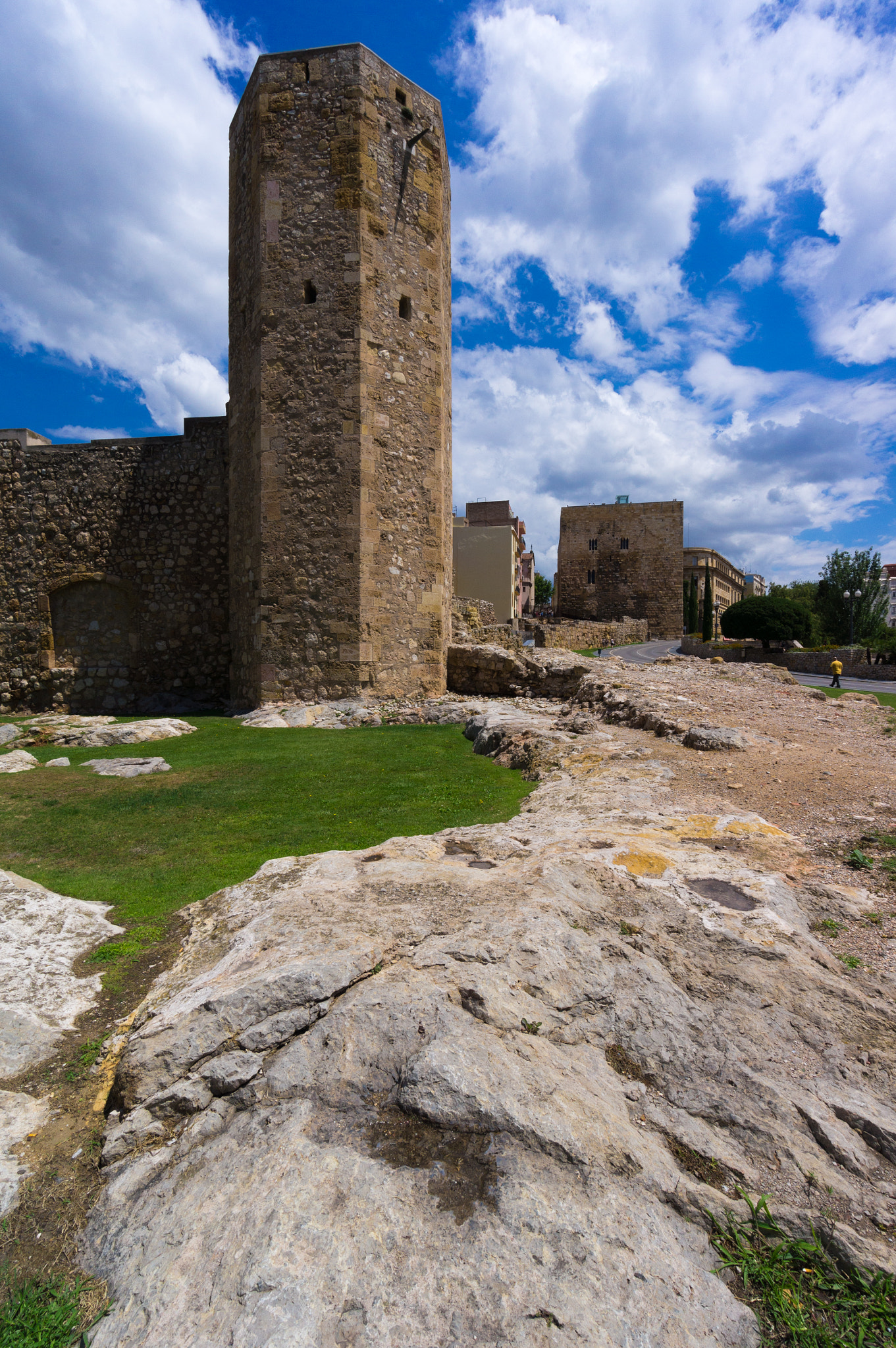 Sony Alpha NEX-5N + Sony E 10-18mm F4 OSS sample photo. Spain. tarragona. photography