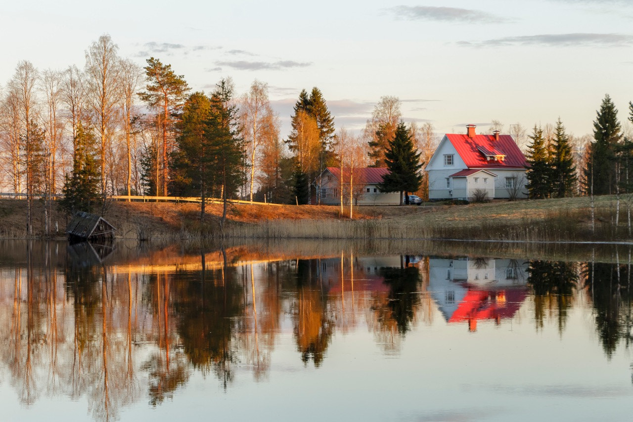 Canon EF-S 18-135mm F3.5-5.6 IS STM sample photo. Country of lakes photography