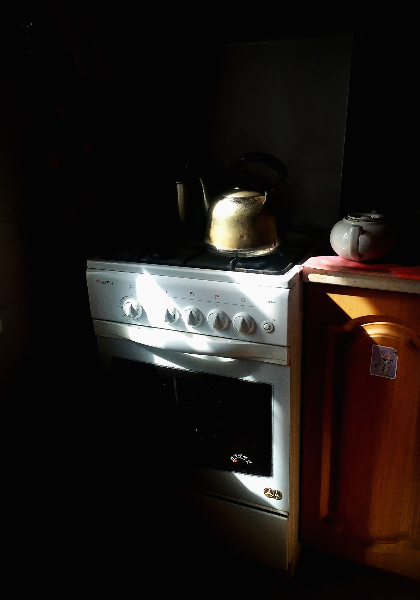 Samsung Galaxy Premier sample photo. The kitchen in the morning photography