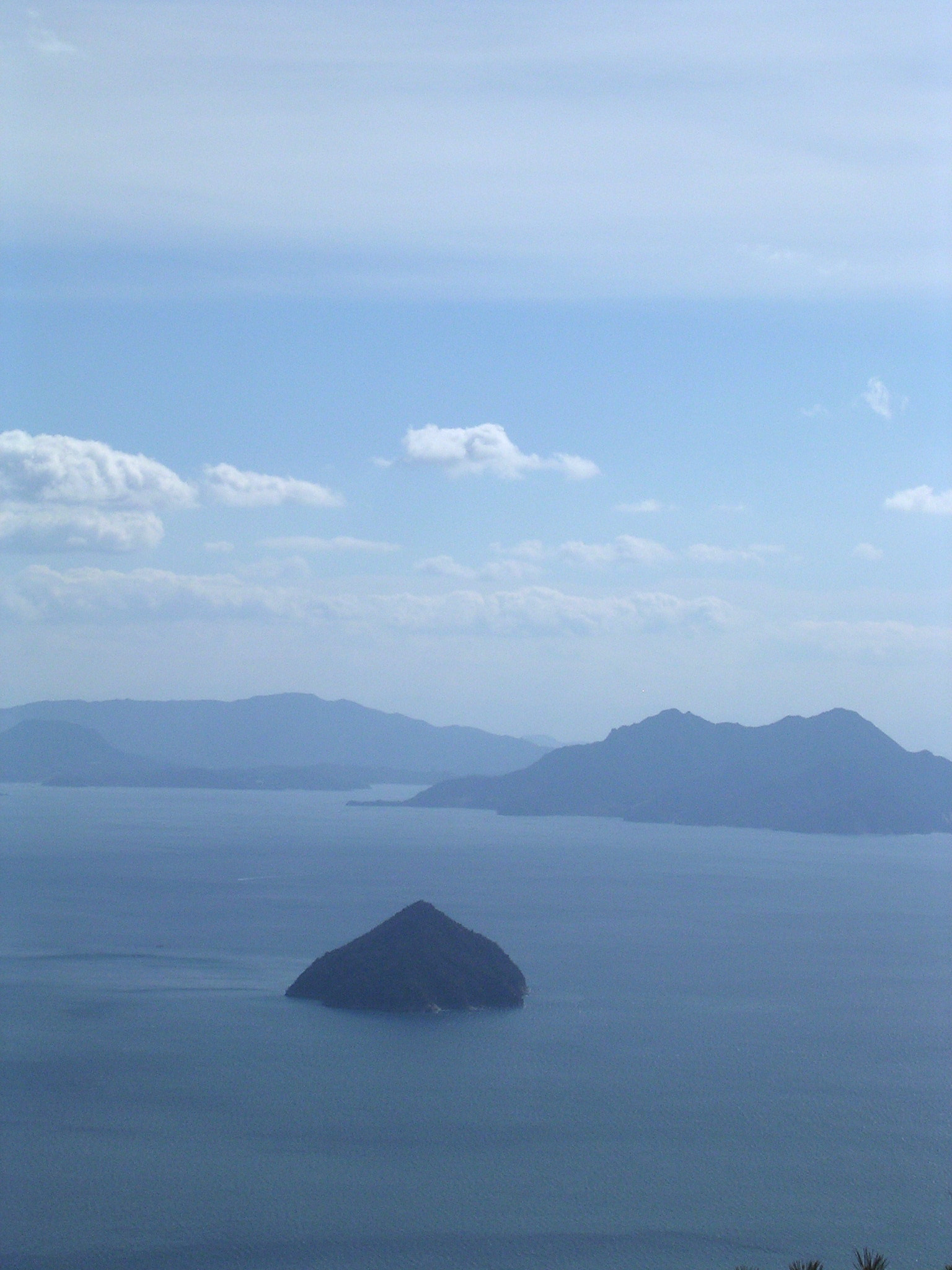 Nikon E3100 sample photo. 瀬戸内海 inland sea photography