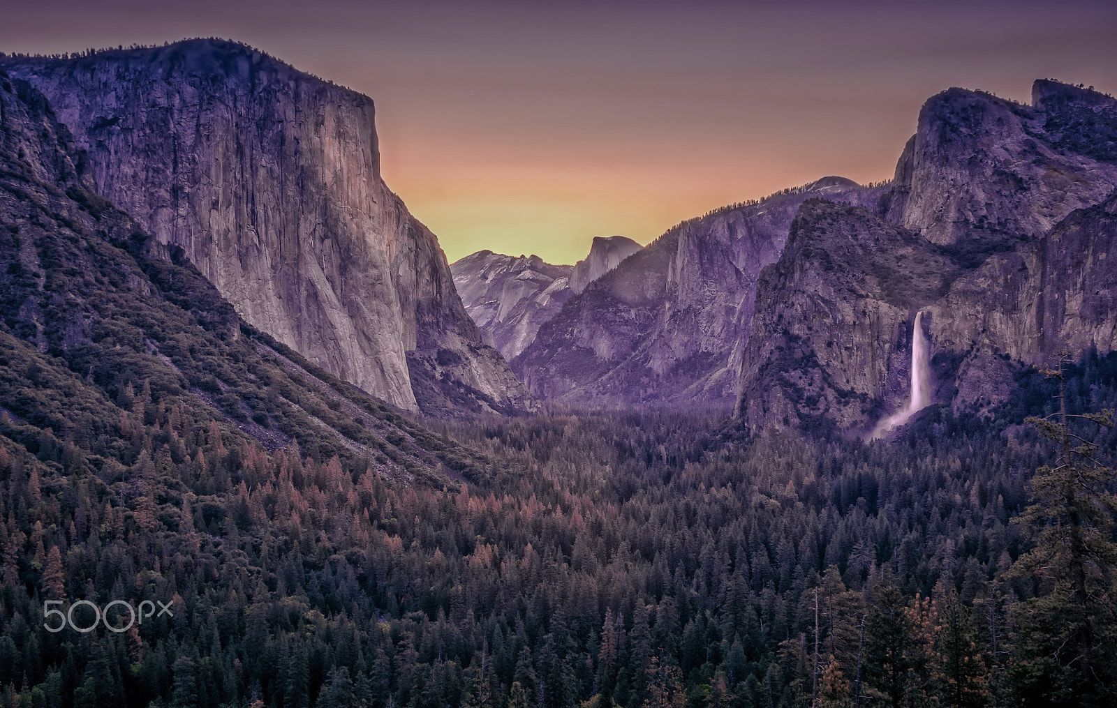 Sony Alpha DSLR-A580 sample photo. Yosemite valley photography