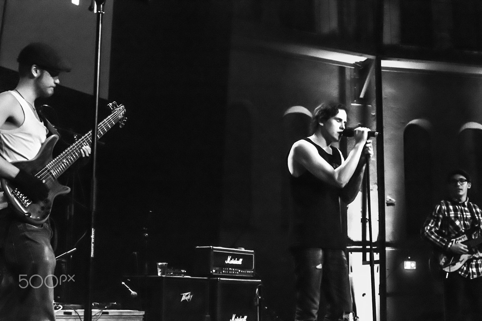 AF Zoom-Nikkor 35-105mm f/3.5-4.5 sample photo. Mass diversity first concert. photography