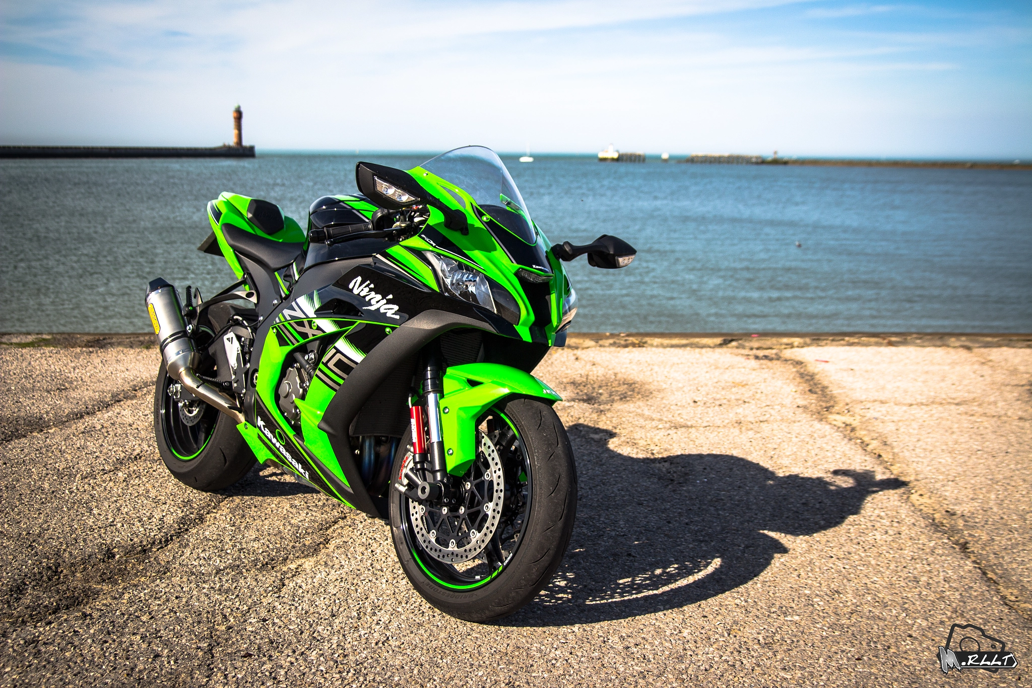 Sigma 17-70mm F2.8-4 DC Macro OS HSM sample photo. Zx10r ninja photography