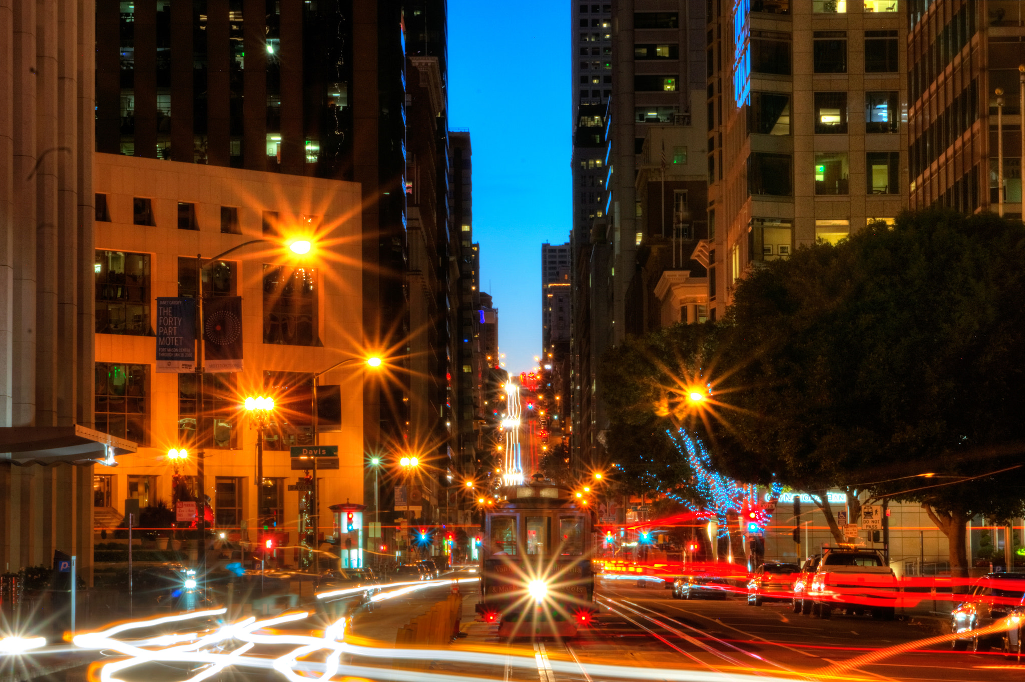 Sony Alpha DSLR-A580 + Tamron SP 24-70mm F2.8 Di VC USD sample photo. Night, san francisco-2 photography