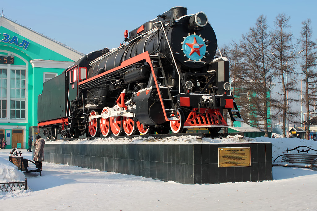 monument: Steam locomotive L-3238 by Nick Patrin on 500px.com