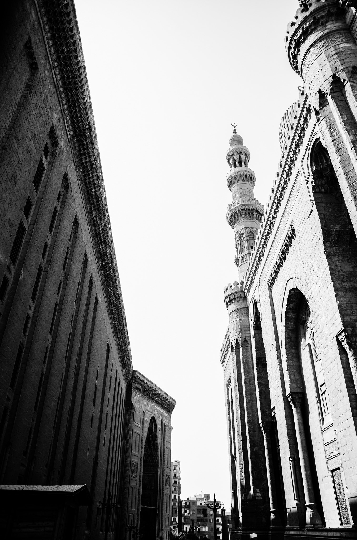 Nikon D5100 + Sigma 17-70mm F2.8-4 DC Macro OS HSM | C sample photo. Mosques in old egypt photography