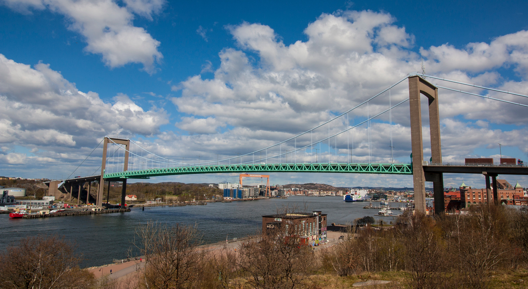 Canon EF-S 10-18mm F4.5–5.6 IS STM sample photo. Gothenburg harbour and bridge photography