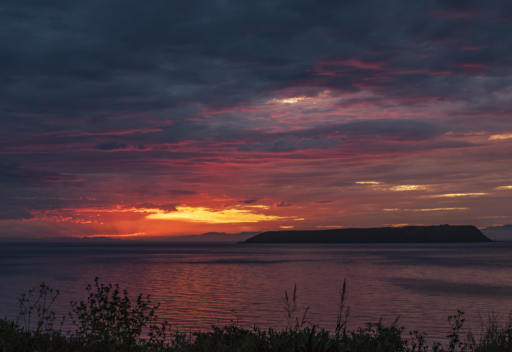 Panasonic Lumix DMC-GF1 sample photo. Mana sunset photography