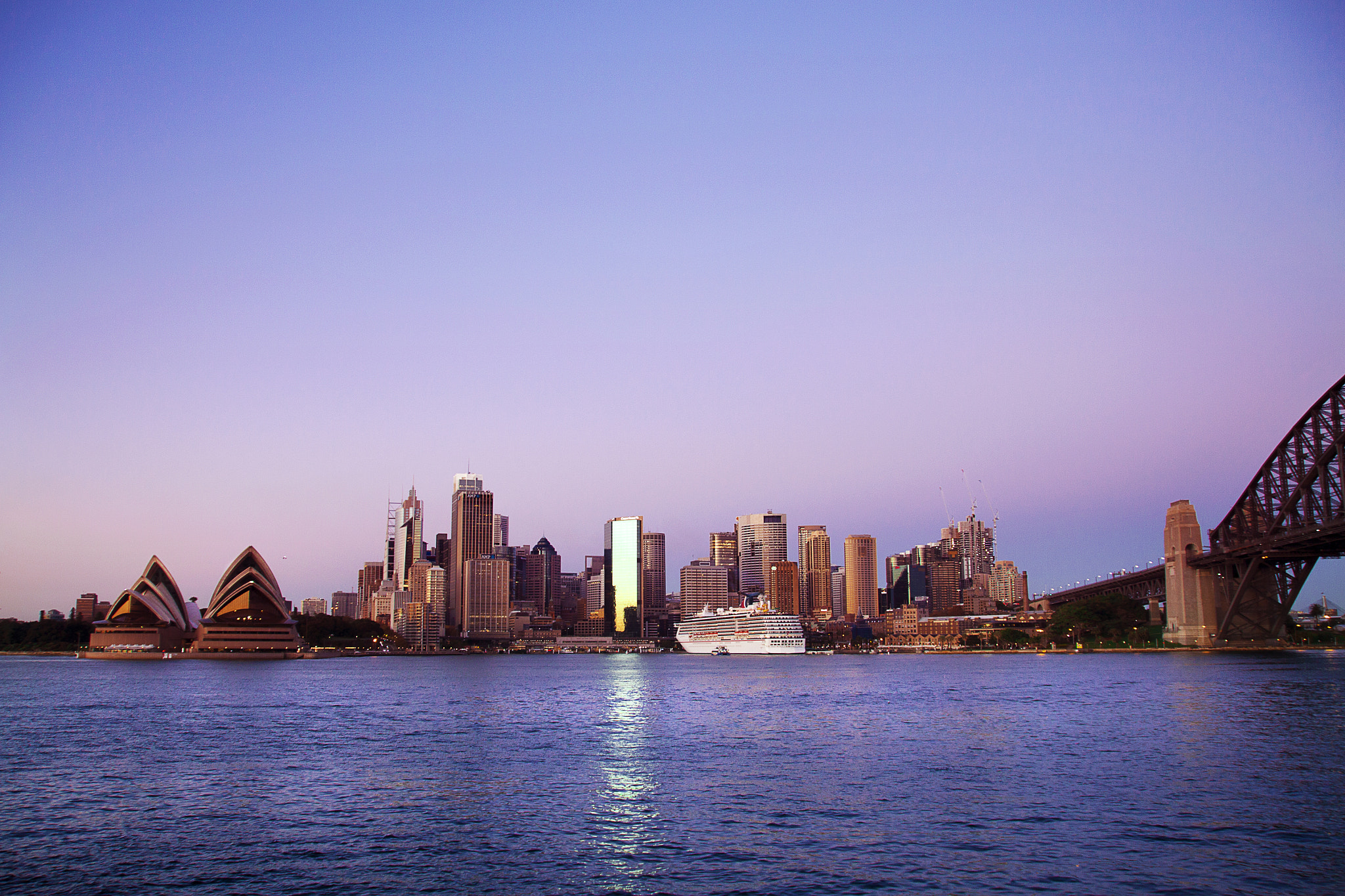 Sigma 18-250mm F3.5-6.3 DC OS HSM sample photo. Sunrise in sydney photography