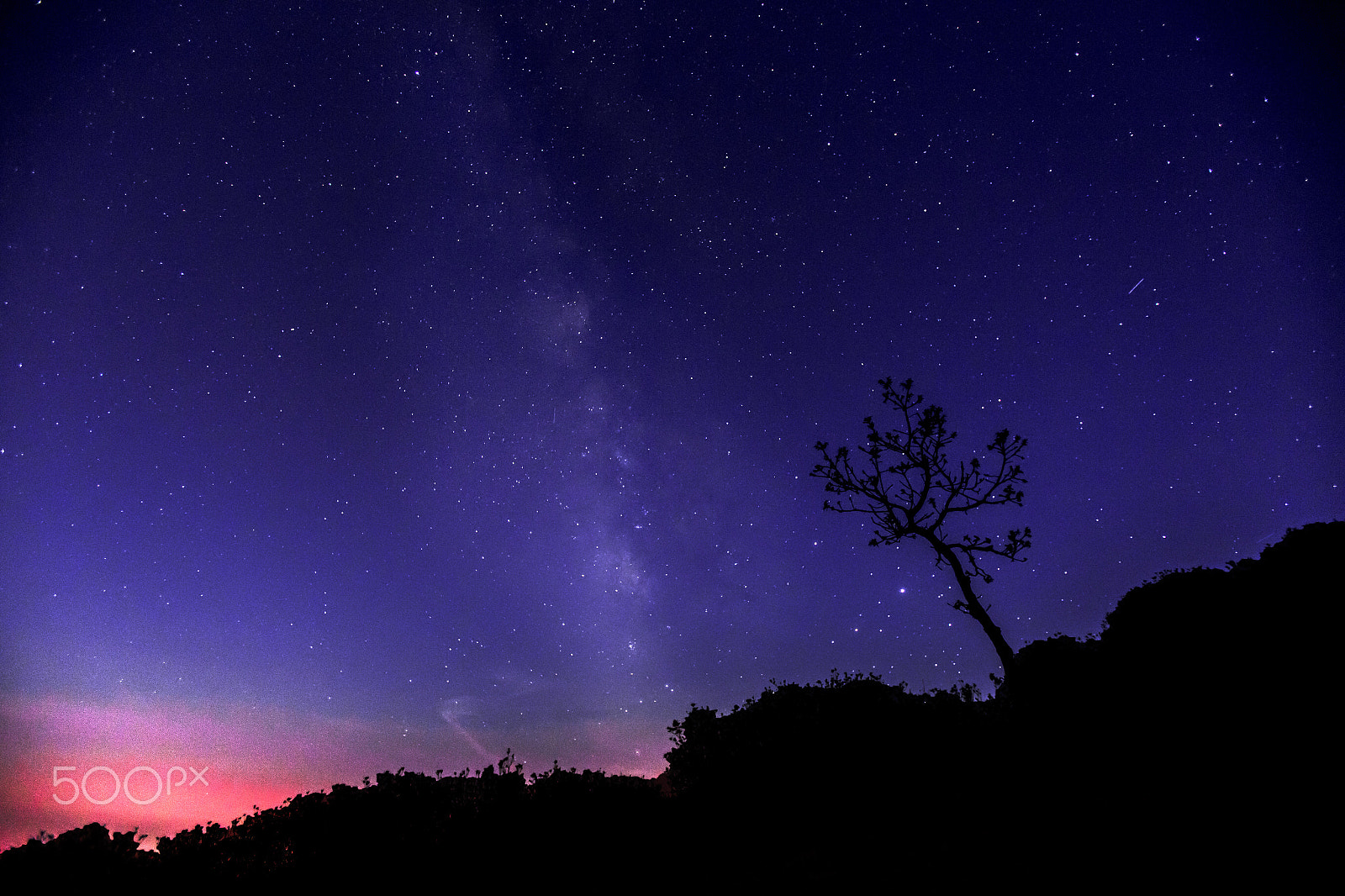 Canon EOS 6D + Canon EF 16-35mm F2.8L USM sample photo. Milky way in hwangmaesan mountain photography