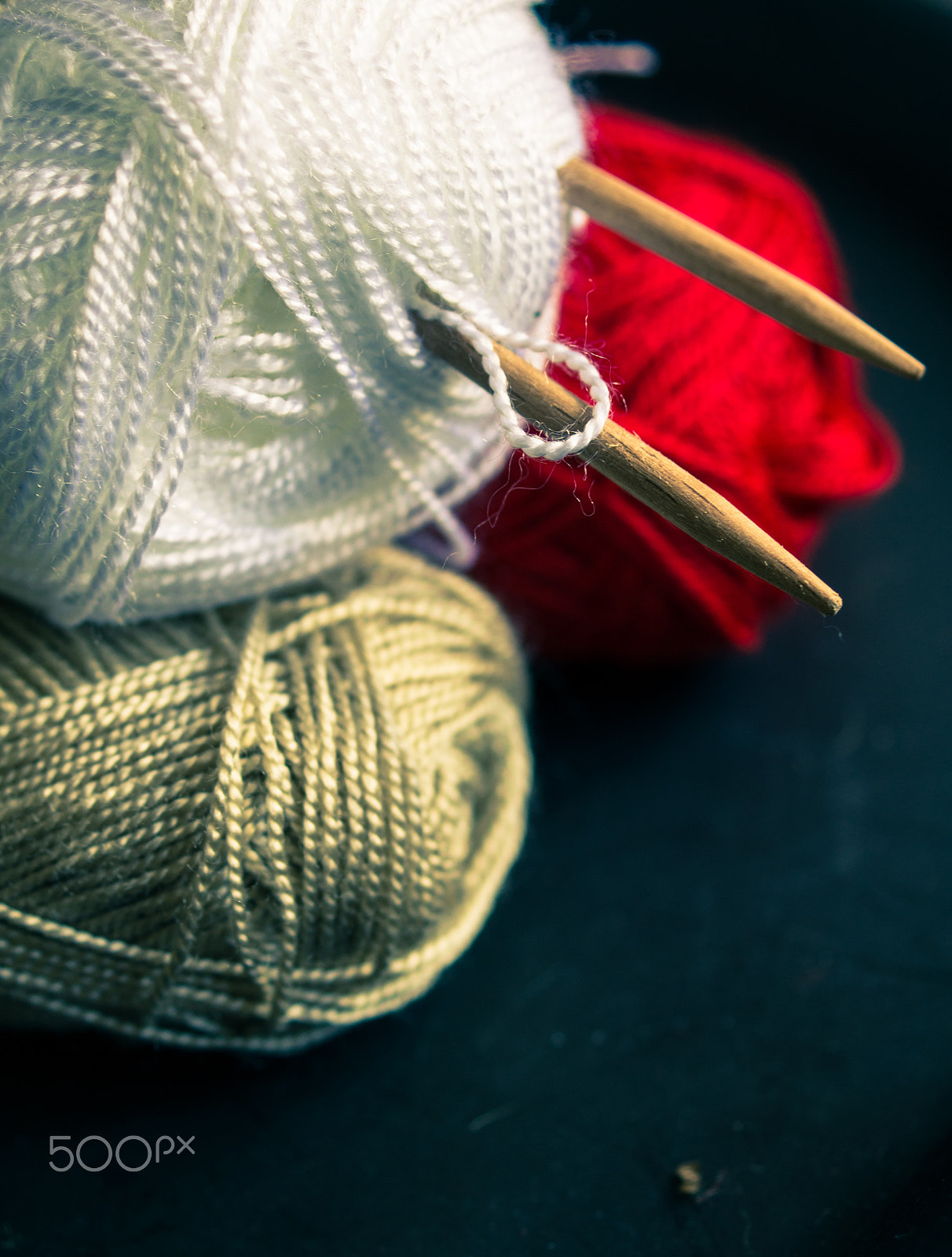 Sony SLT-A55 (SLT-A55V) + Sony DT 30mm F2.8 Macro SAM sample photo. Tools for knitting photography