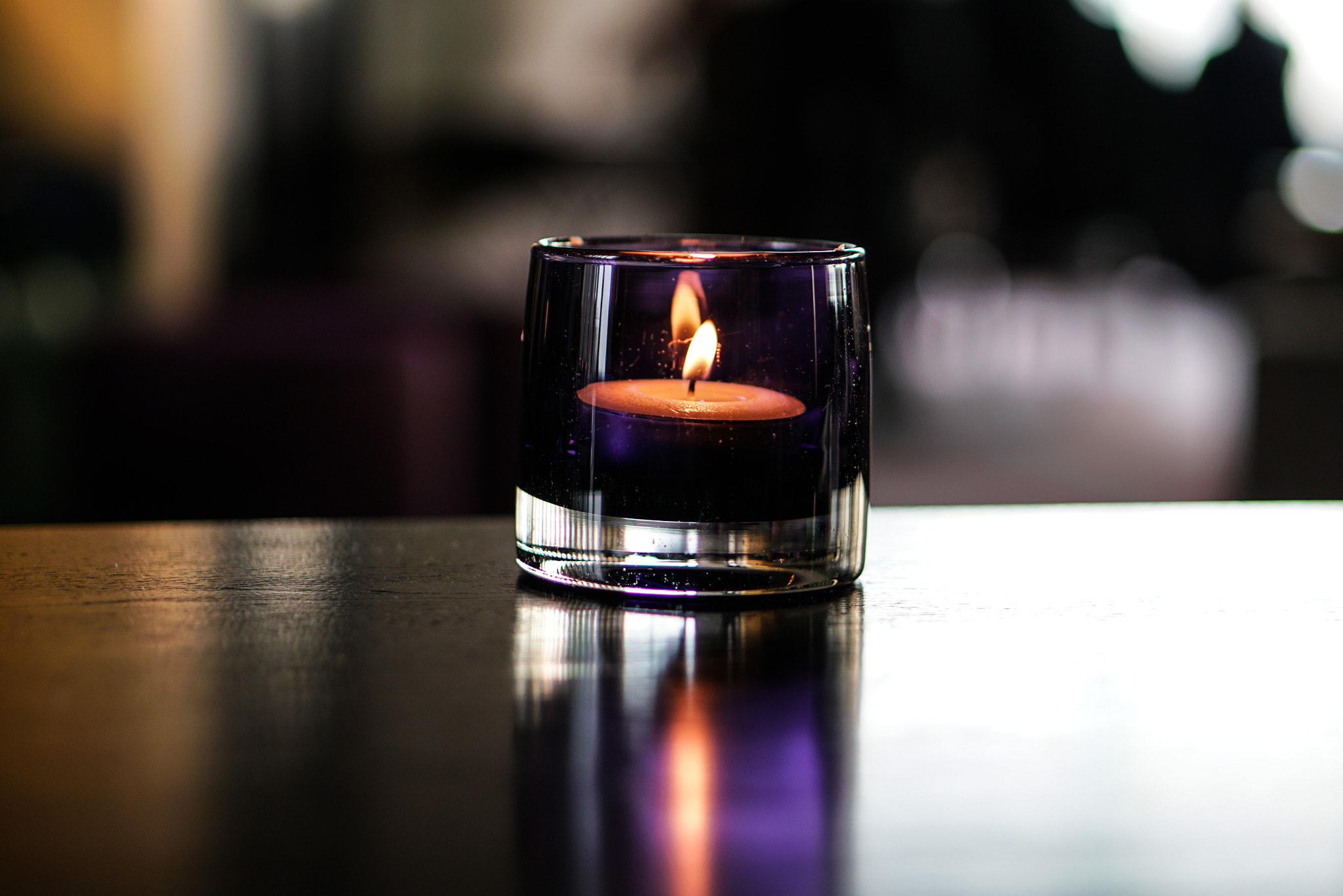 E 50mm F1.8 OSS sample photo. Lounge photography