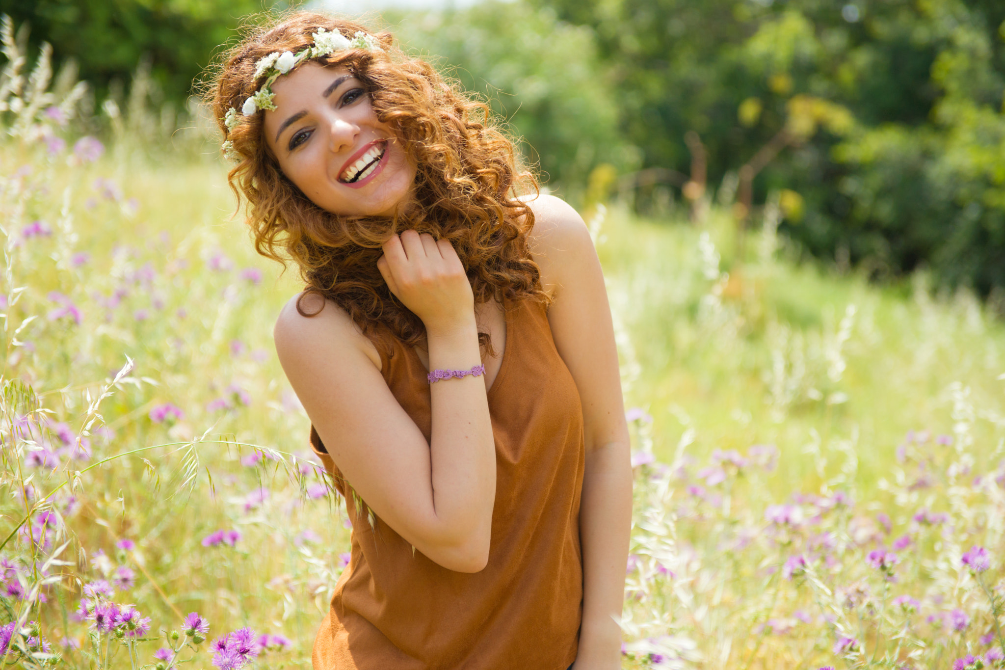 Sony Alpha DSLR-A850 sample photo. Floral smile photography