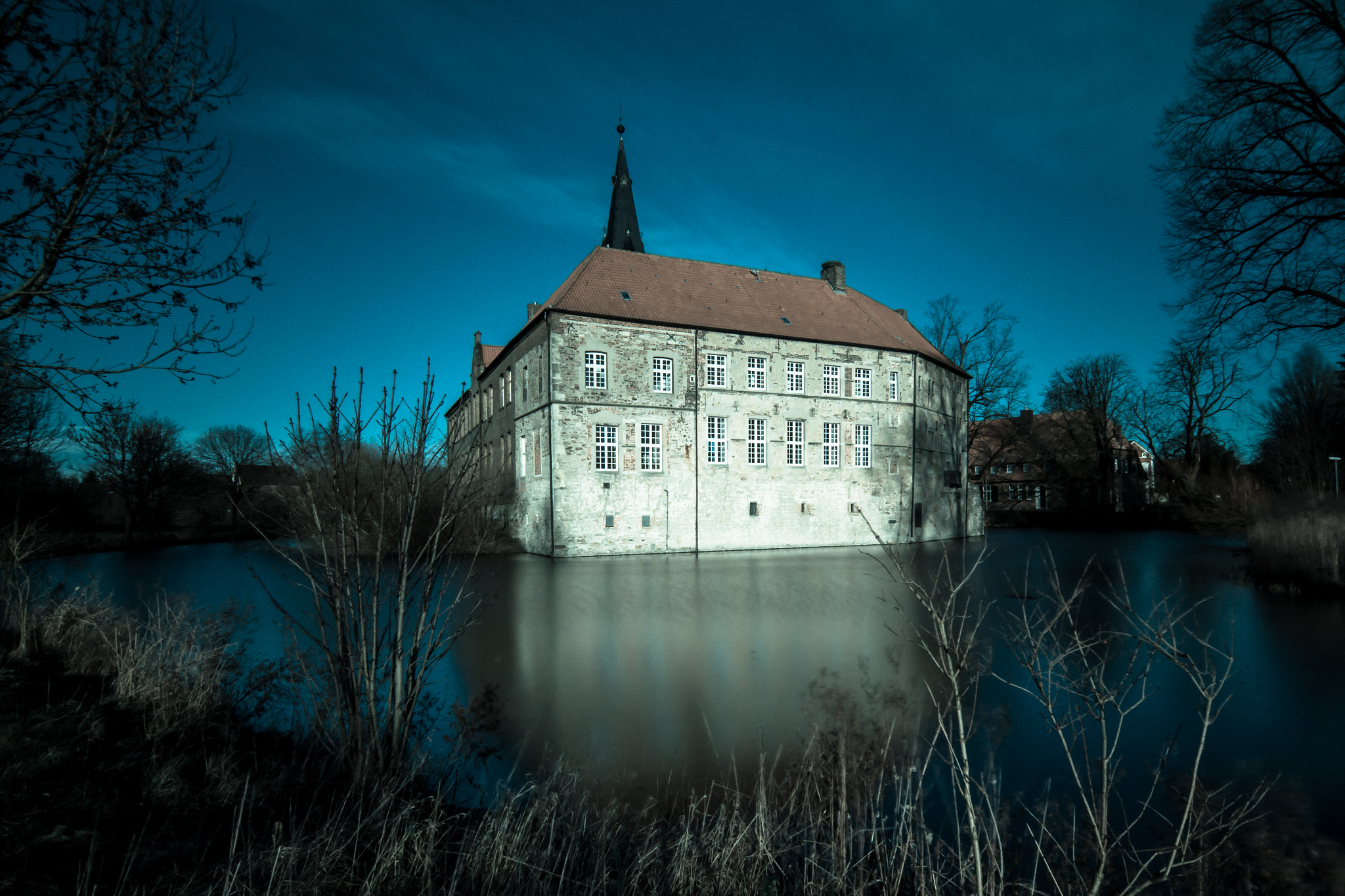 Sony SLT-A65 (SLT-A65V) + 20mm F2.8 sample photo. Castle photography