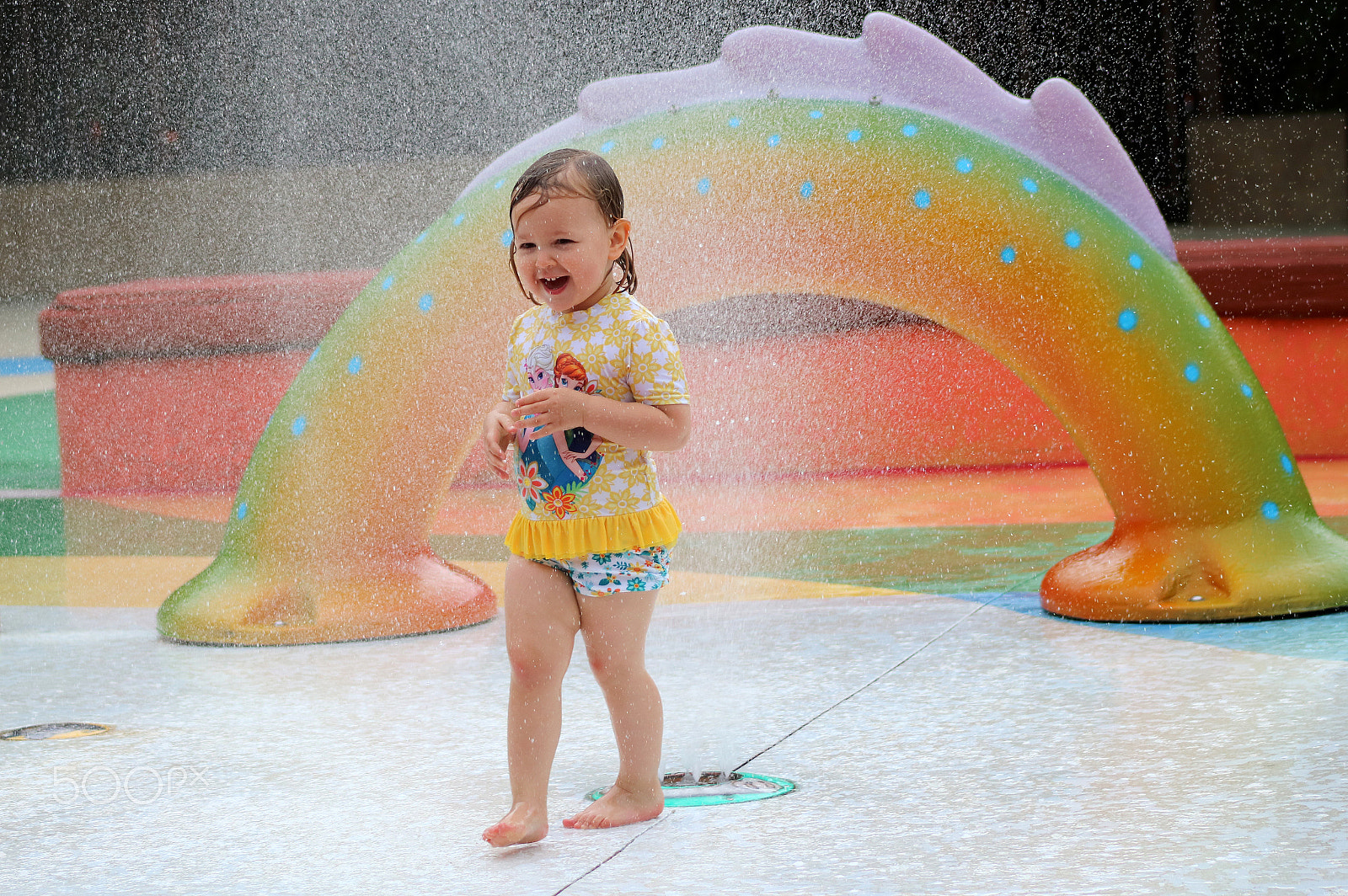 Canon EF 75-300mm f/4-5.6 USM sample photo. Water play 7220 photography