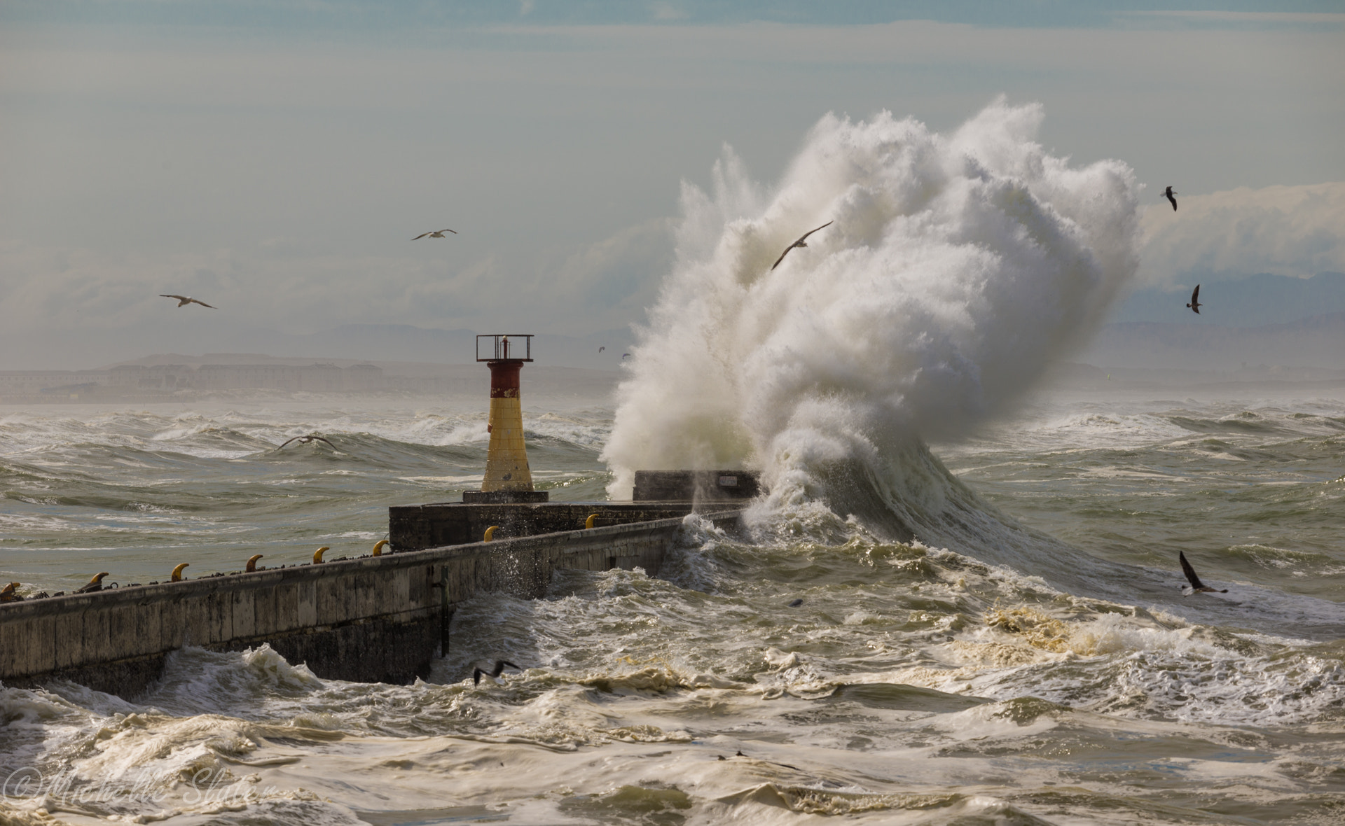 Nikon D600 + Sigma 50-500mm F4-6.3 EX APO RF HSM sample photo. Explosion photography