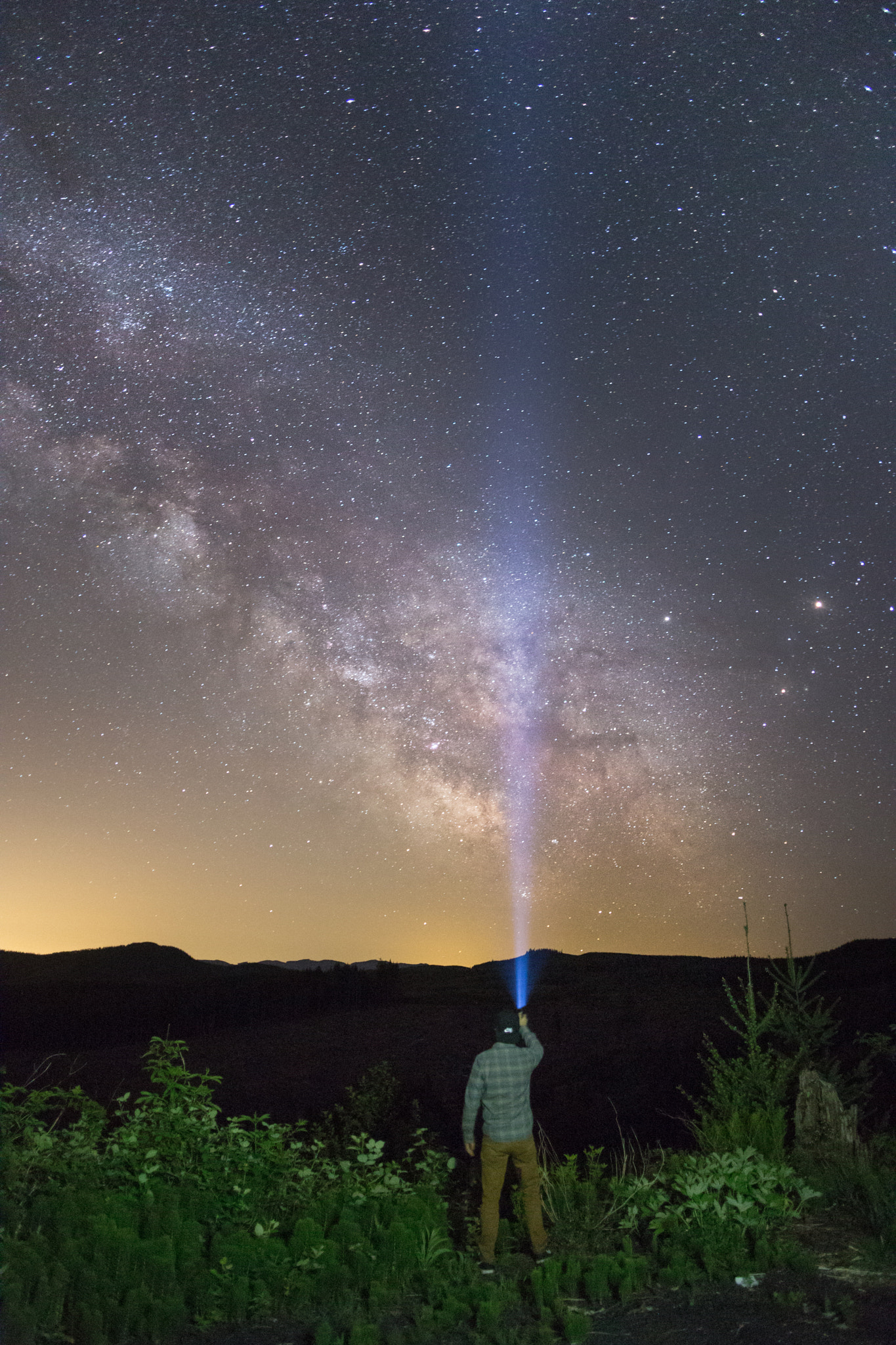 Canon EOS 6D + Canon EF 24mm F2.8 sample photo. Oregon milky way photography