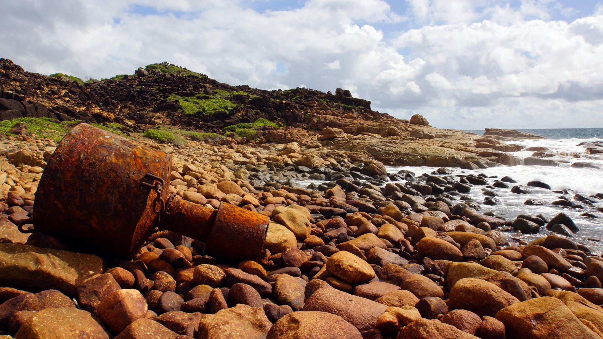 Sony SLT-A77 + Sony DT 11-18mm F4.5-5.6 sample photo. Praia de calhetas - pe\brasil photography