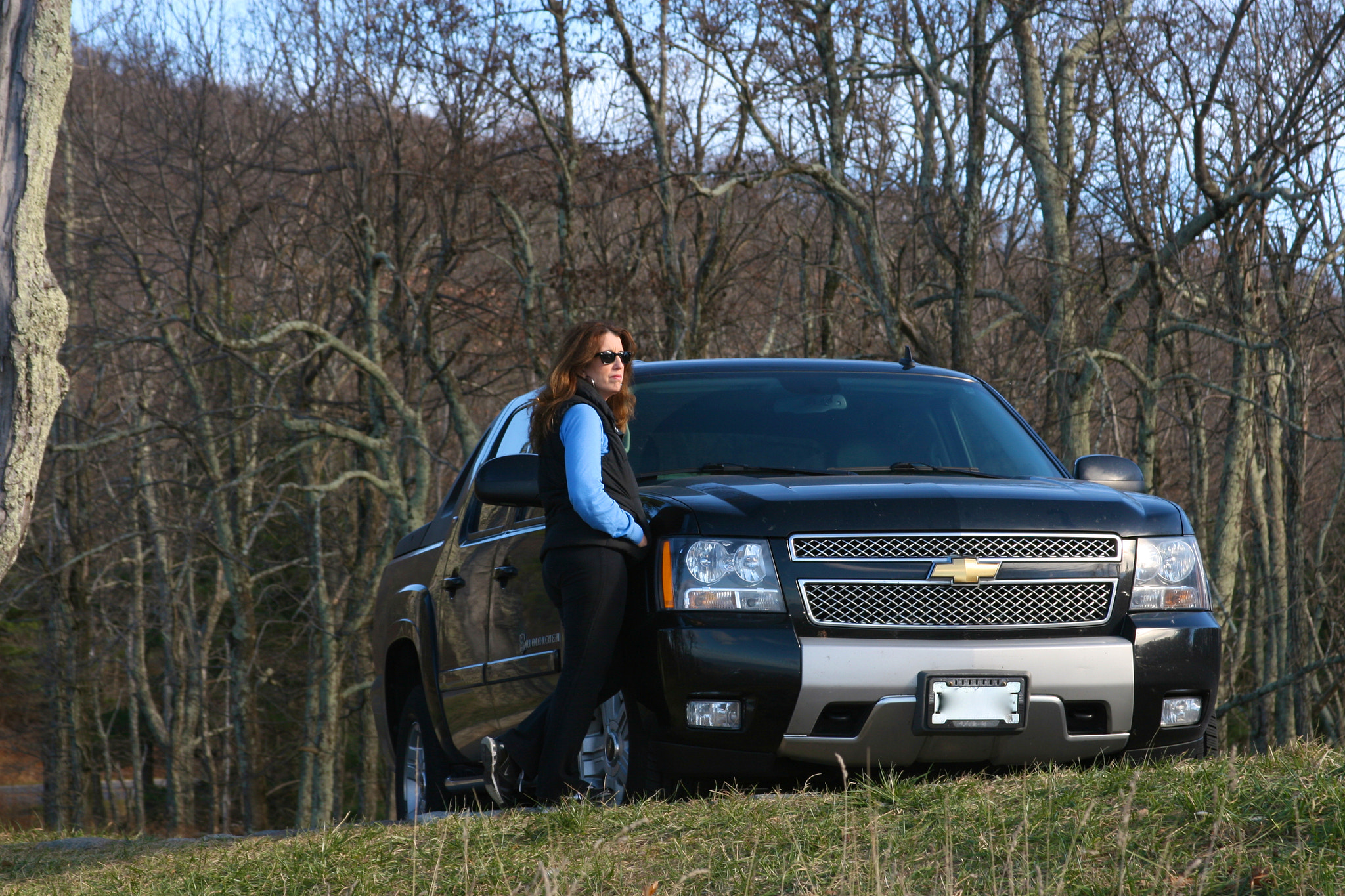 Canon EF 28-135mm F3.5-5.6 IS USM sample photo. Looks like a chevy advertisement, doesn't it? photography