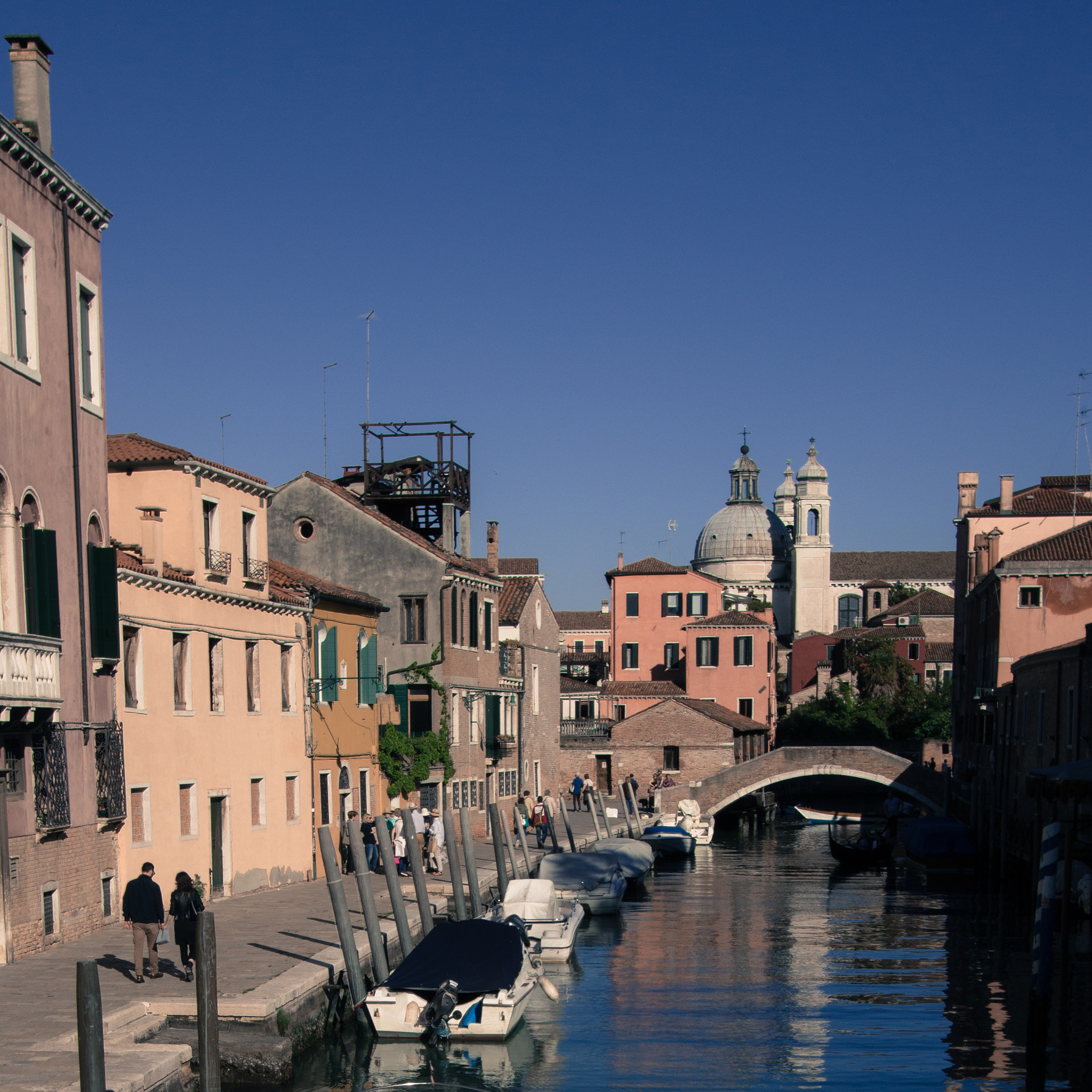 Canon EF-S 10-22mm F3.5-4.5 USM sample photo. Venice, approach of evening photography