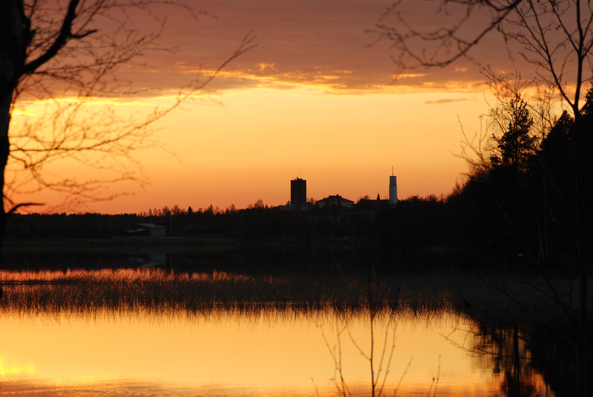AF Zoom-Nikkor 28-105mm f/3.5-4.5D IF sample photo. Lake porovesi sunset photography