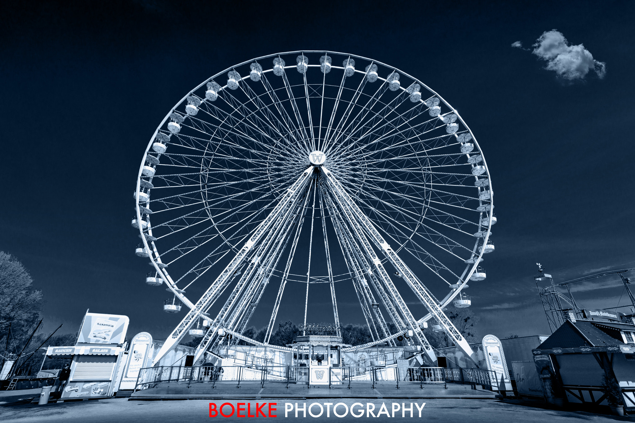Canon EOS-1Ds Mark III sample photo. Big wheel photography