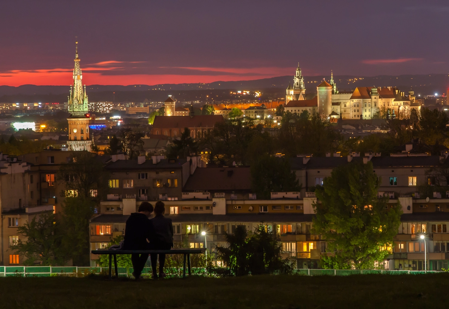 Sigma 17-70mm F2.8-4 DC Macro OS HSM sample photo. Love & wawel castle photography