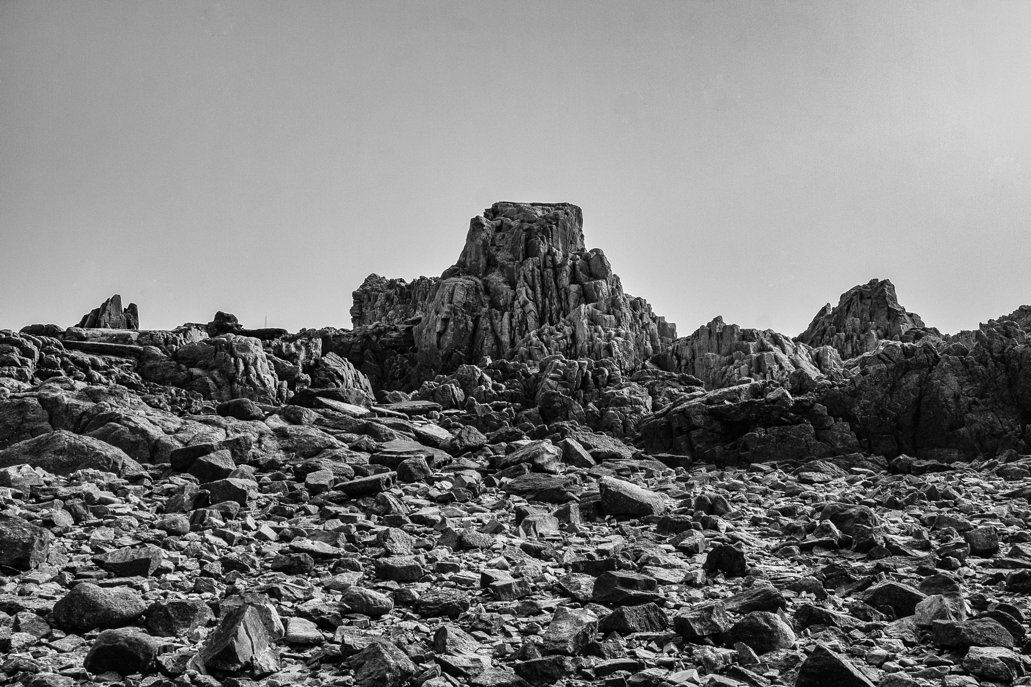 Canon EOS 40D sample photo. Giant rock photography