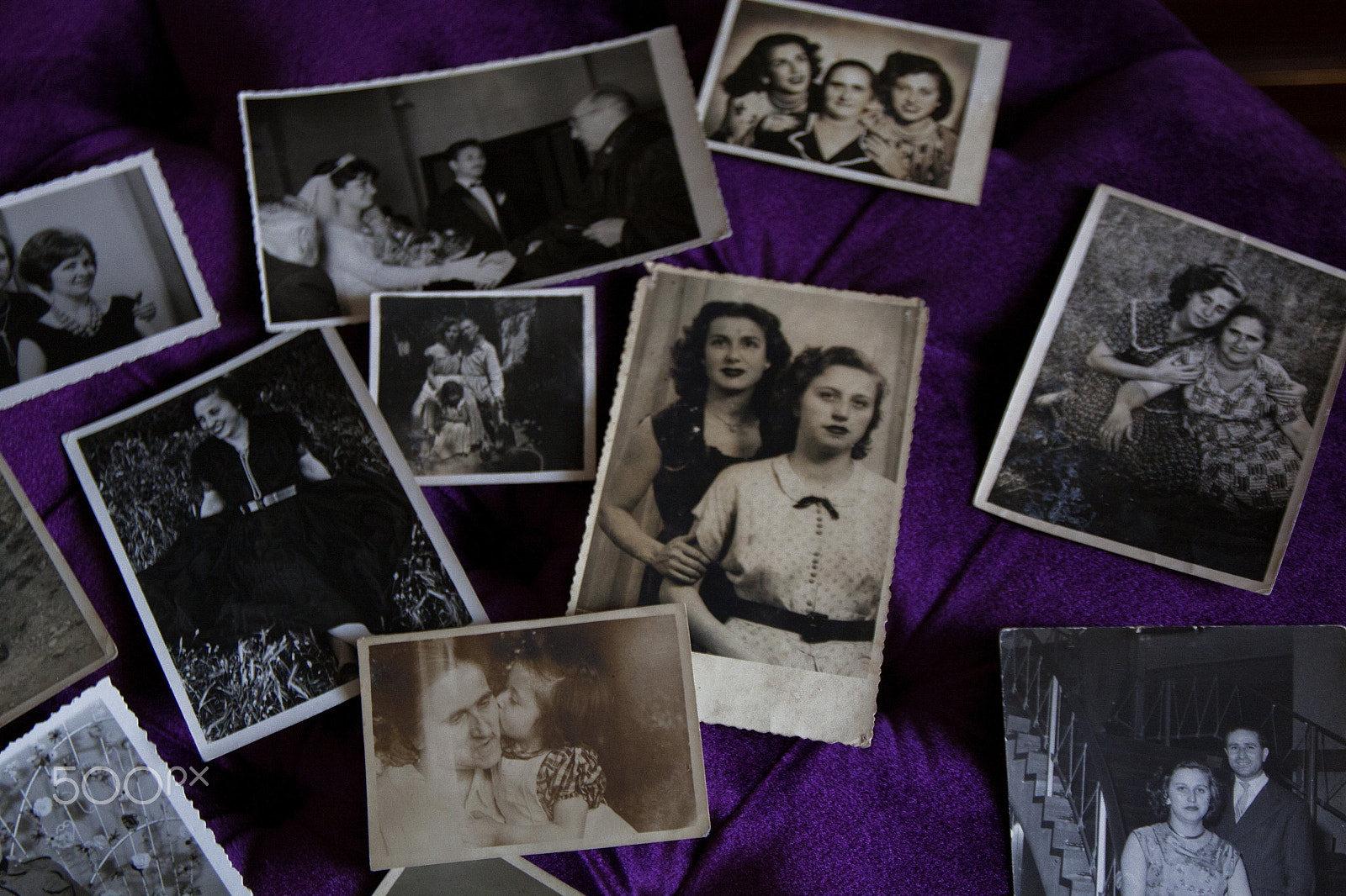 Sigma 17-70mm F2.8-4 DC Macro OS HSM sample photo. My mother's mother and friends photography