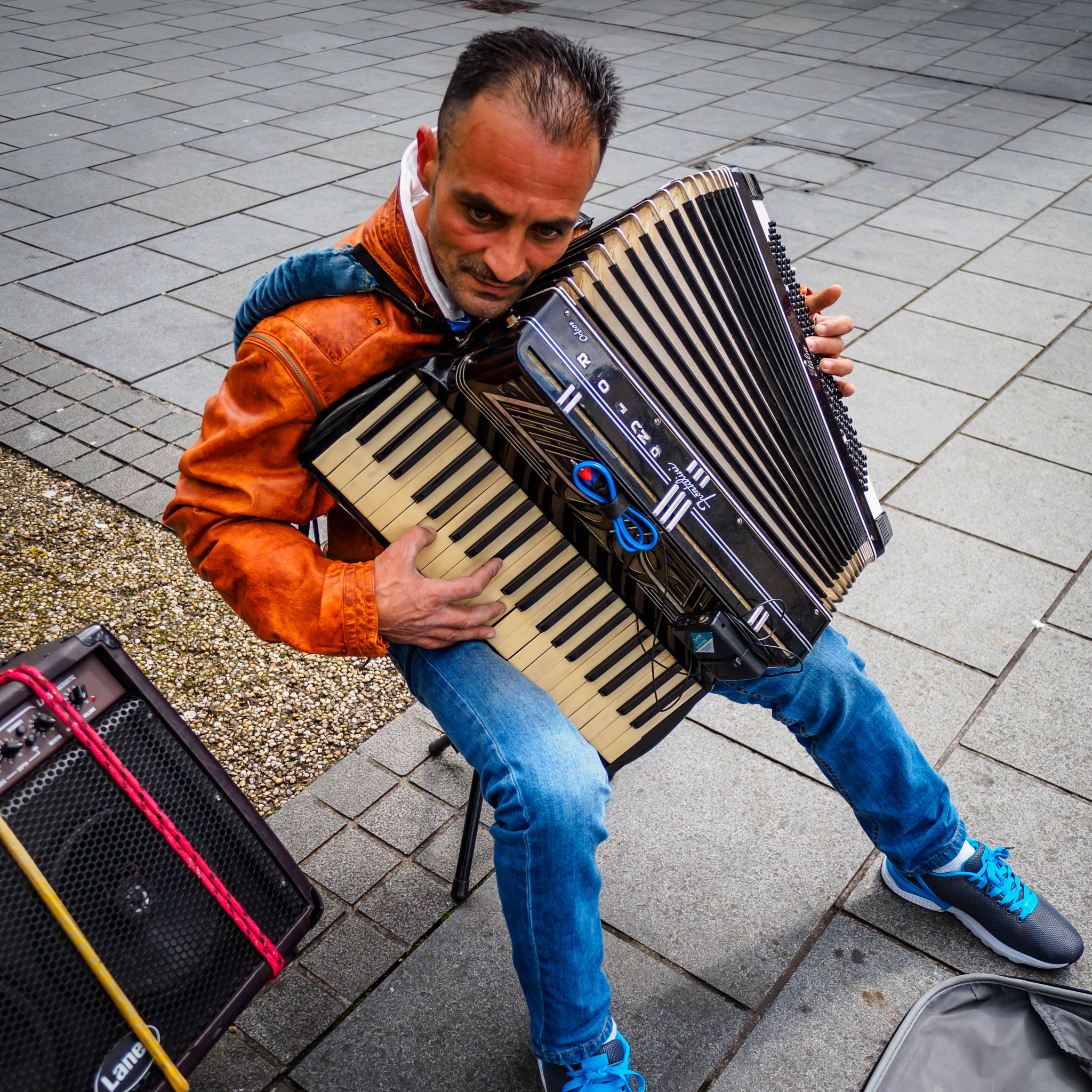 Olympus OM-D E-M5 II + Panasonic Lumix G 14mm F2.5 ASPH sample photo. Bristol busker photography