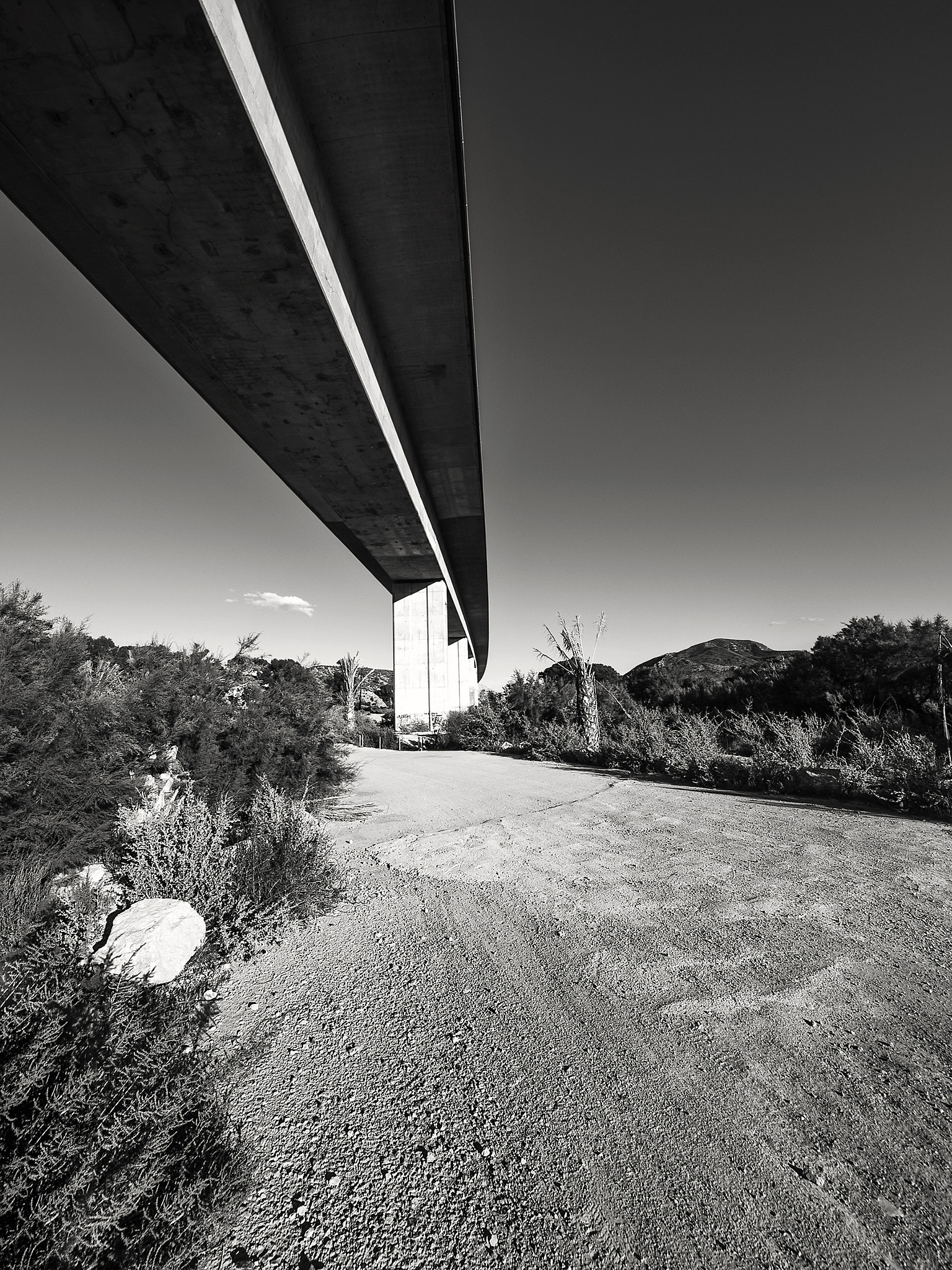Leica Digilux 3 sample photo. 8 de mayo - puente elevadizo photography