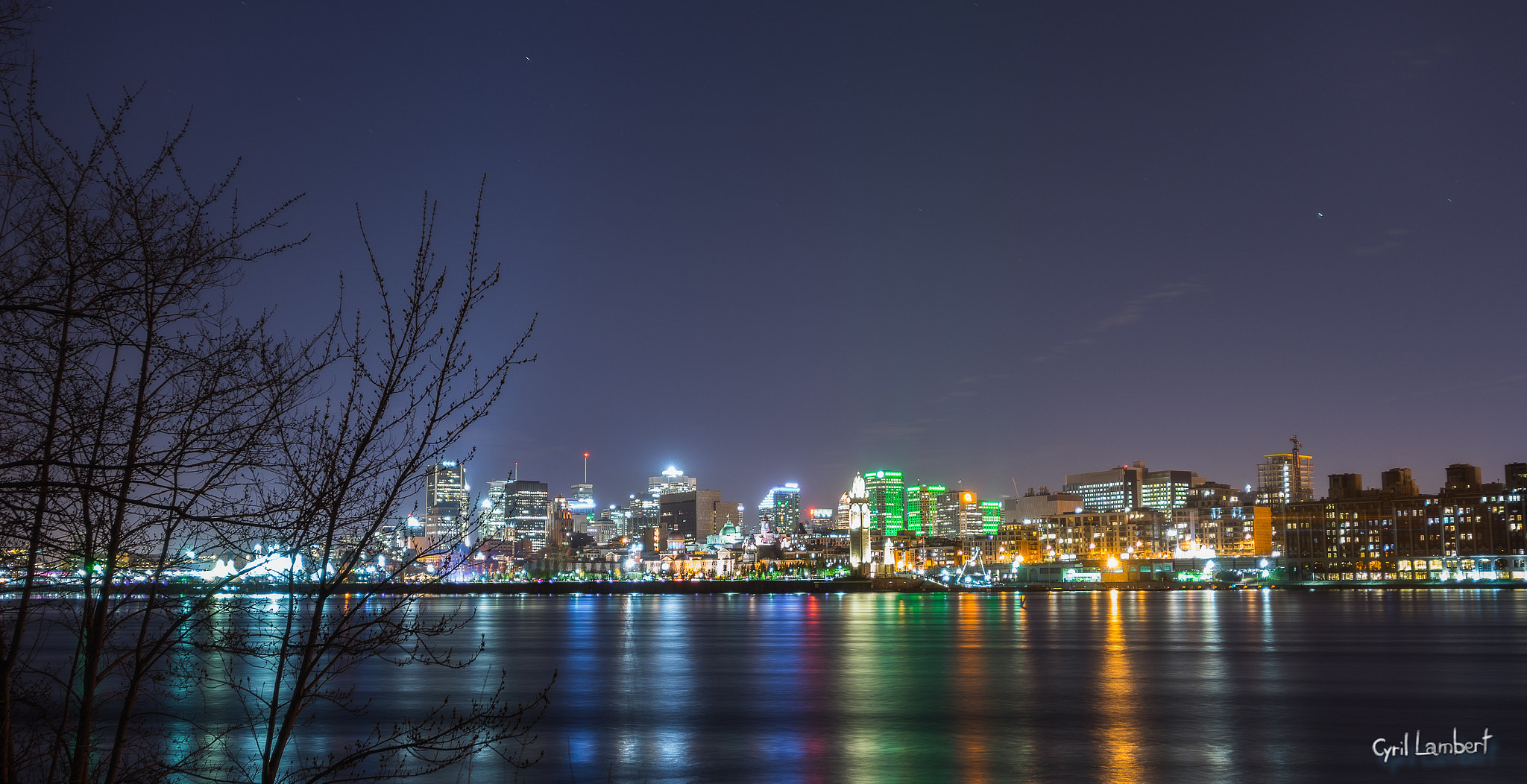 Sony a7 + Canon EF-S 17-85mm F4-5.6 IS USM sample photo. Montreal by night photography