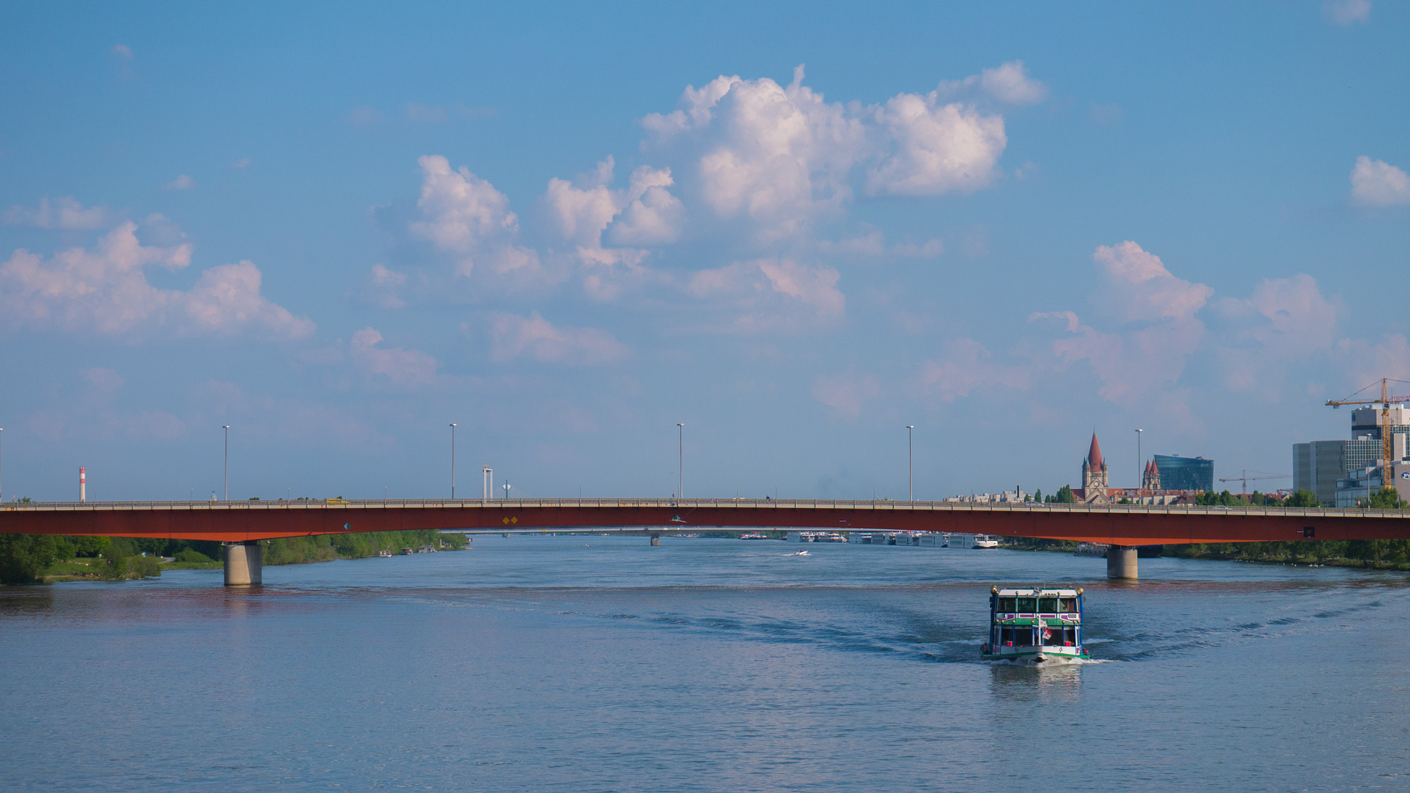 Panasonic Lumix DMC-GF6 sample photo. Vienna bridge photography