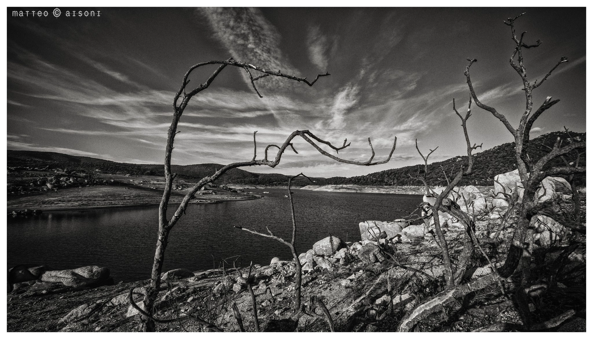 Sigma 12-24mm F4.5-5.6 EX DG Aspherical HSM sample photo. Scheletri photography