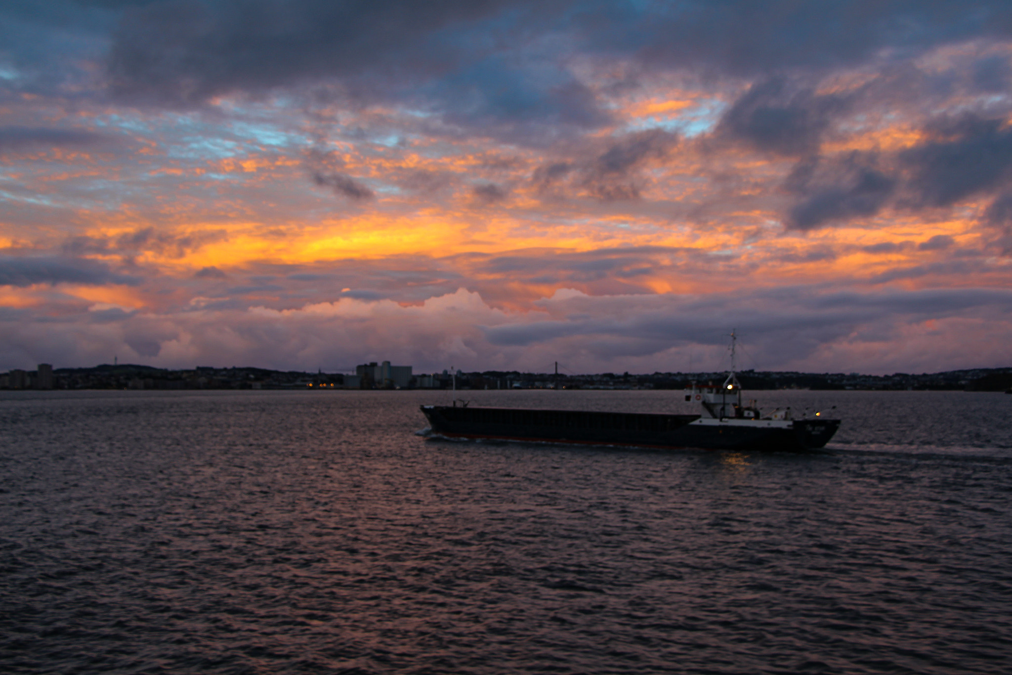Canon EF-S 18-135mm F3.5-5.6 IS STM sample photo. Burning clouds photography