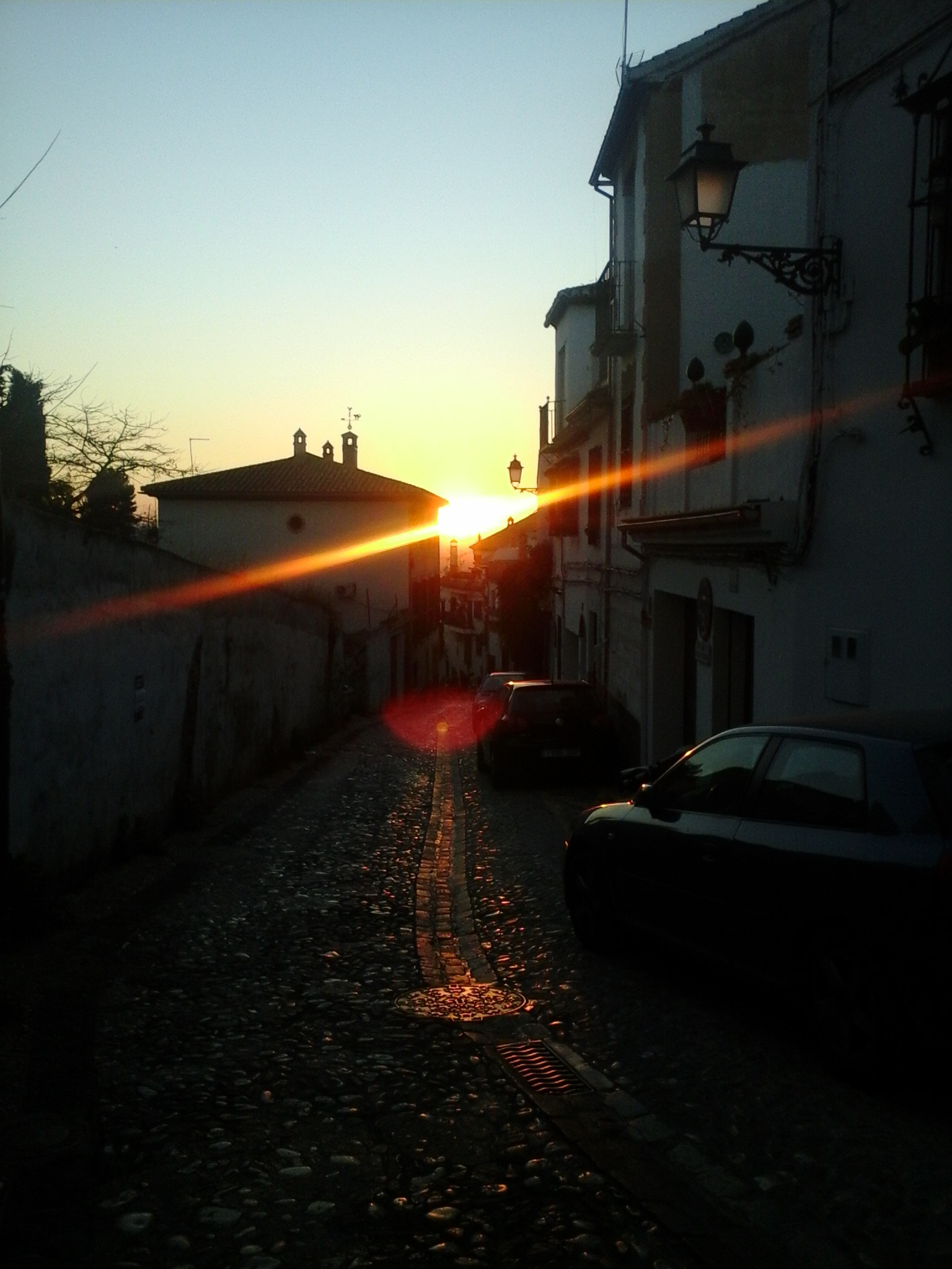 Samsung Galaxy Trend Lite sample photo. Atardecer en callecitas de granada photography